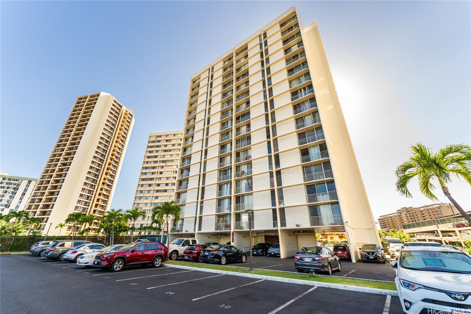 Holiday Lakeview condo # 702, Honolulu, Hawaii - photo 23 of 24