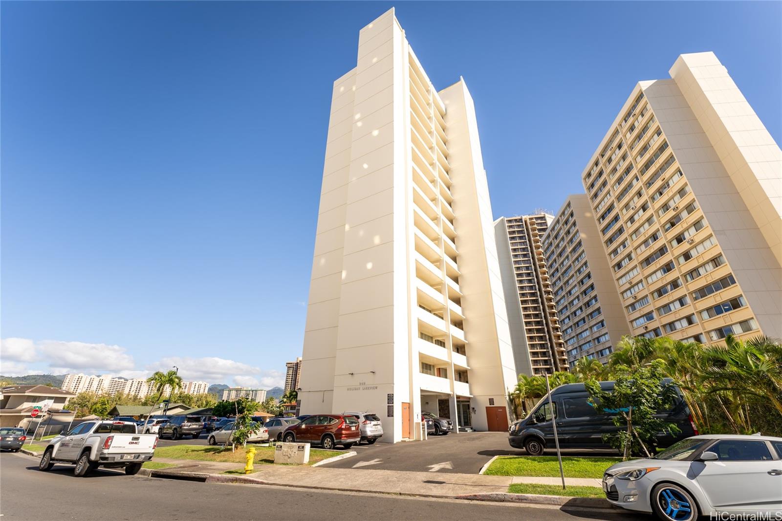 Holiday Lakeview condo # 702, Honolulu, Hawaii - photo 24 of 24