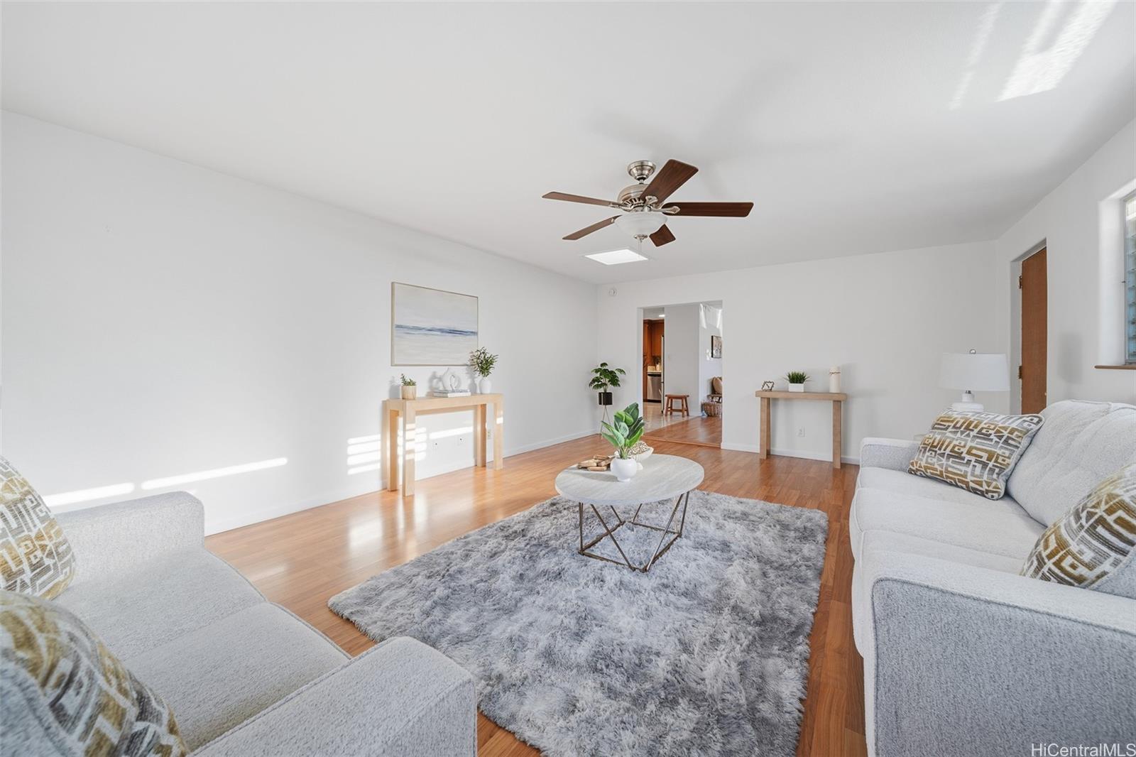 94-934  Hiapo Street Waipahu Estates, Waipahu home - photo 7 of 23