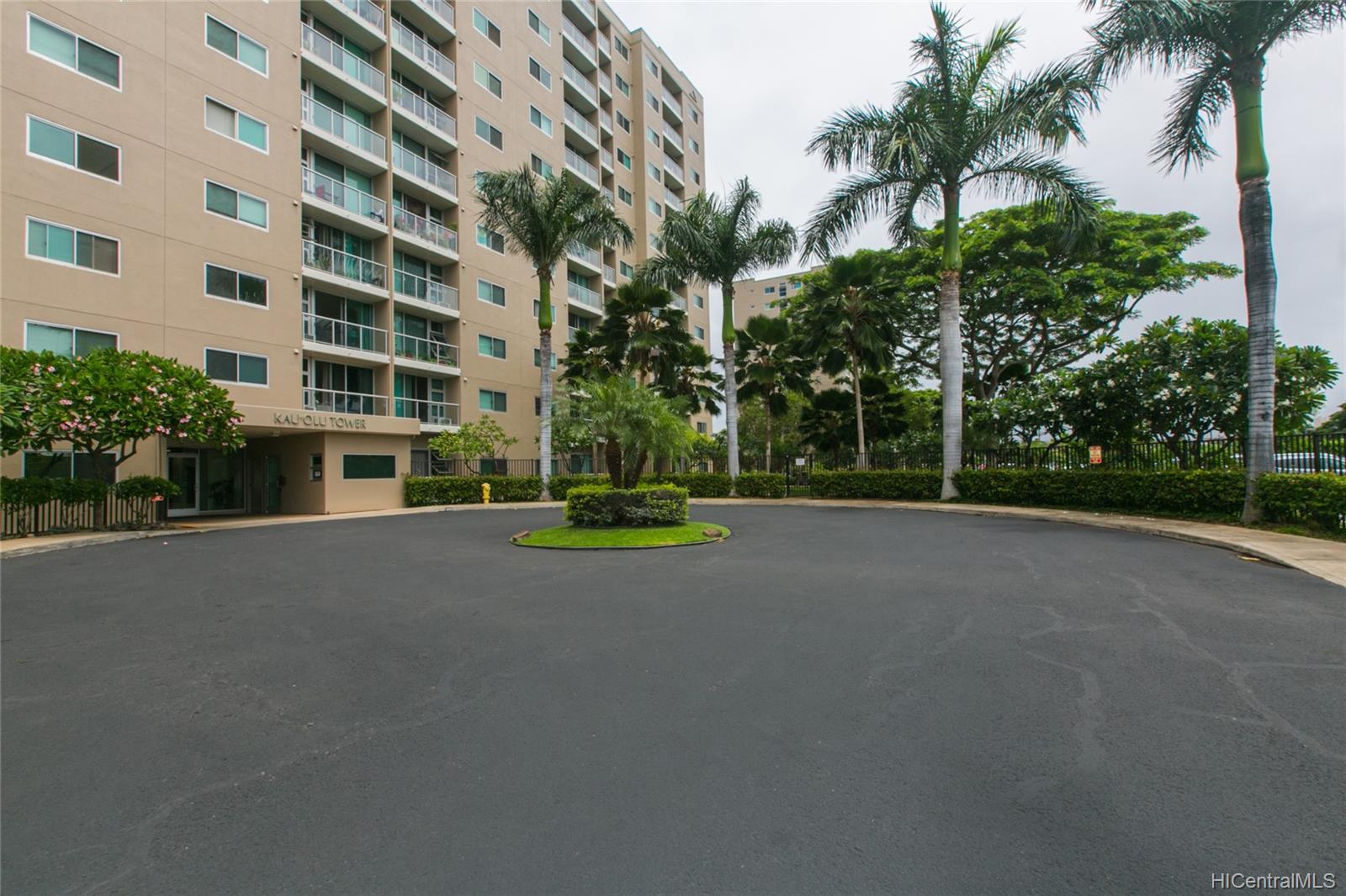 Plantation Town Apartments 204, 94979 Kauolu Place, Waipahu Waipahu