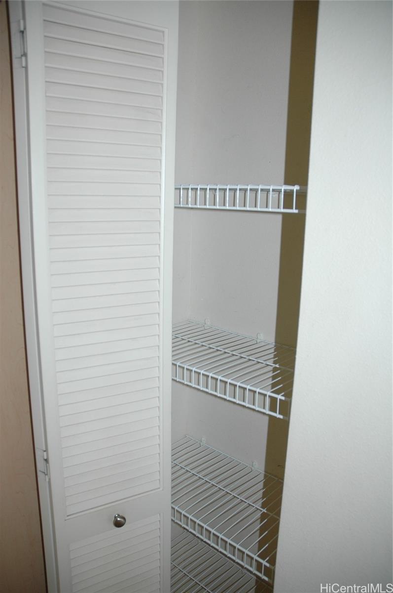 94-979 Kau'olu Pl Waipahu - Rental - photo 7 of 10