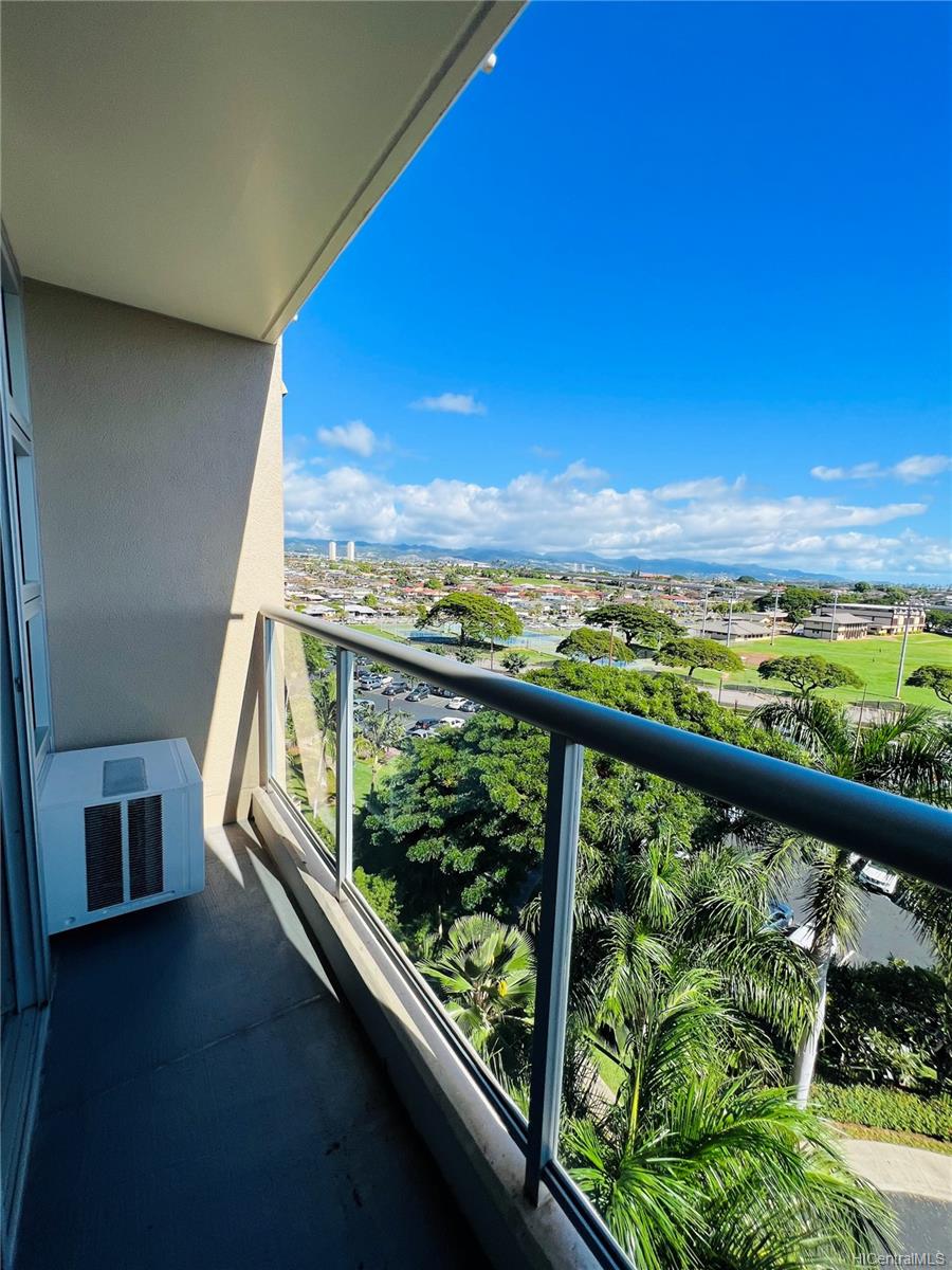 Plantation Town Apartments condo # 807, Waipahu, Hawaii - photo 10 of 11