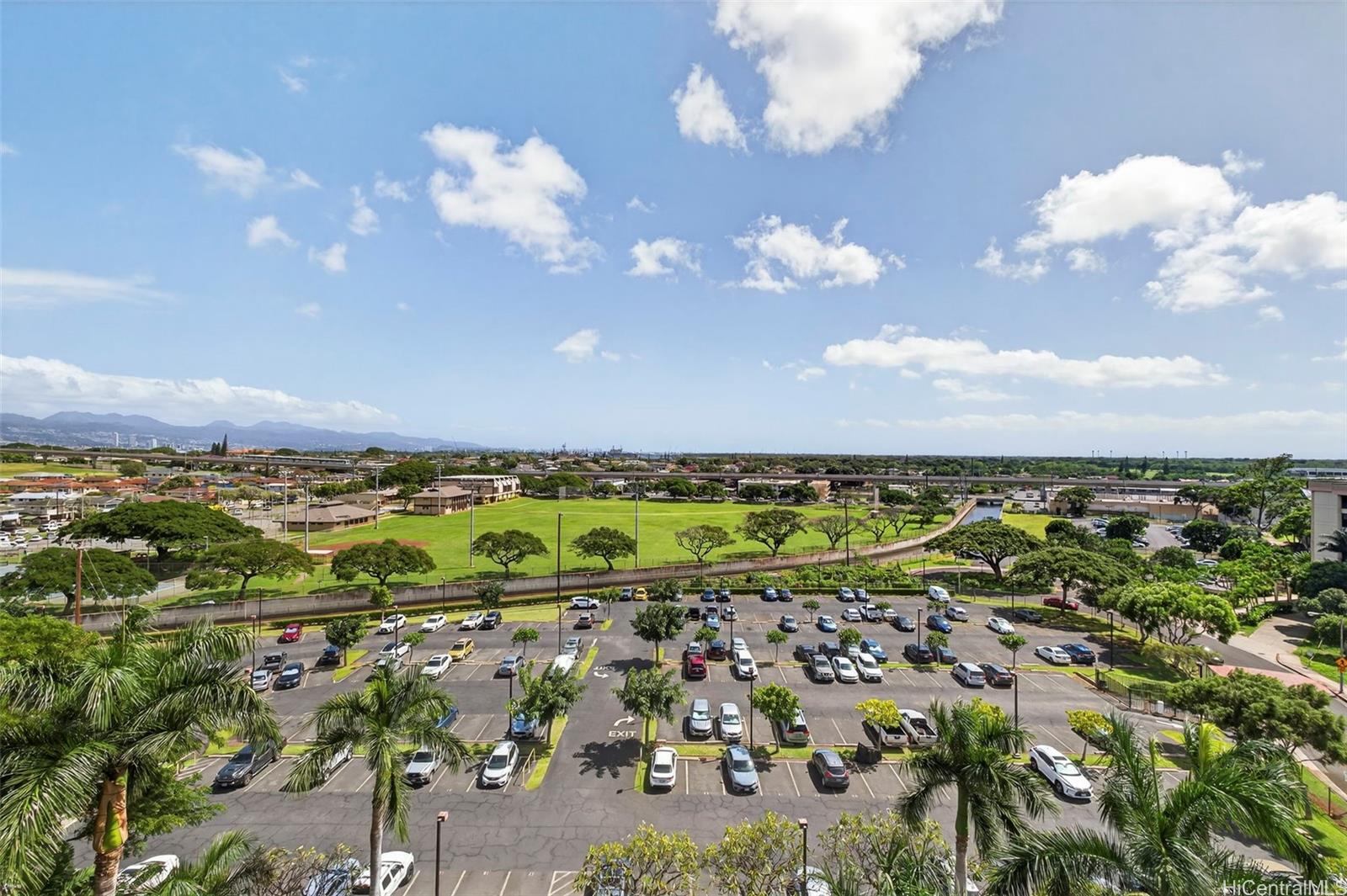 Plantation Town Apartments condo # 909, Waipahu, Hawaii - photo 13 of 19