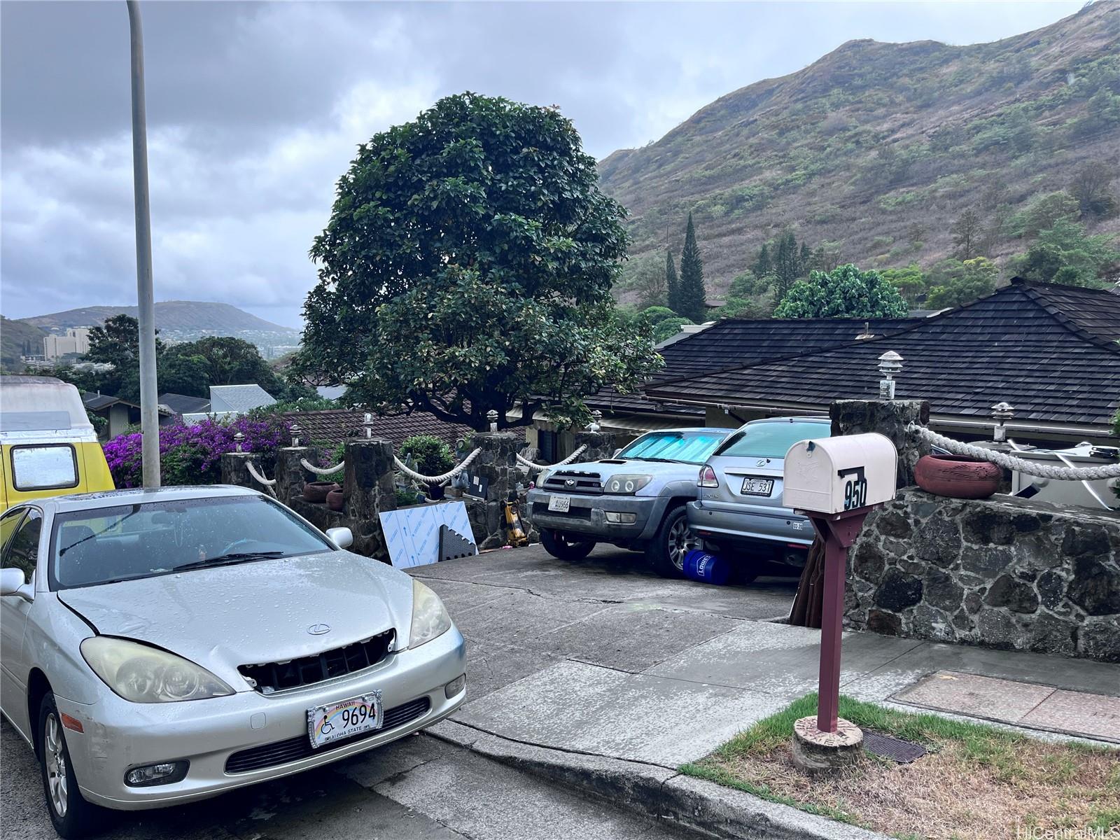 950  Hahaione Street Hahaione-upper, Hawaii Kai home - photo 14 of 14