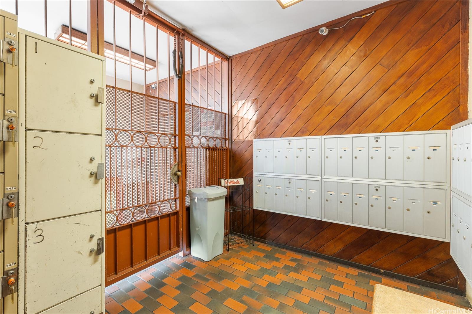 Lehua Nani condo # 301, Pearl City, Hawaii - photo 15 of 21