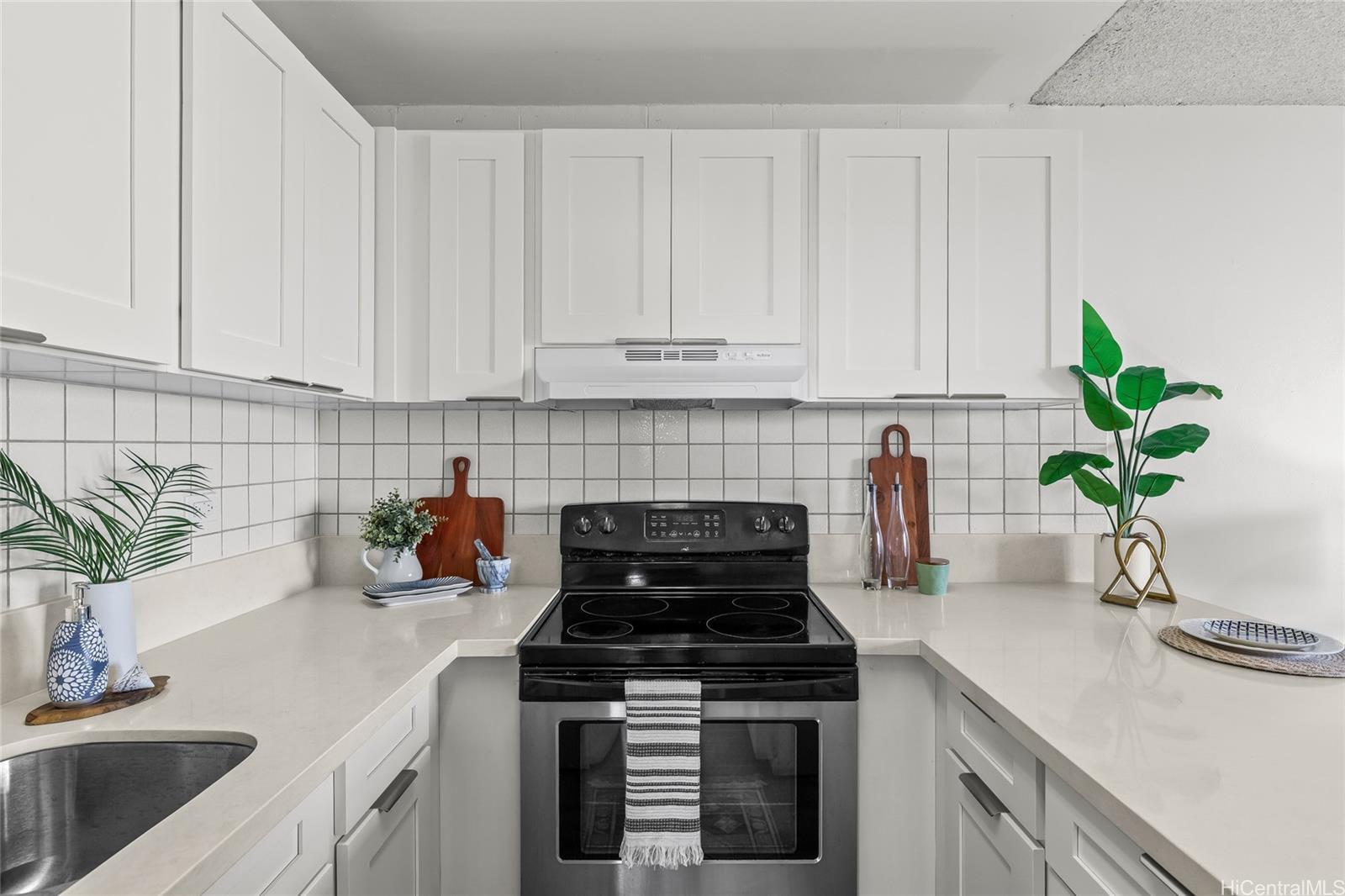 Lehua Nani condo # 801, Pearl City, Hawaii - photo 7 of 14