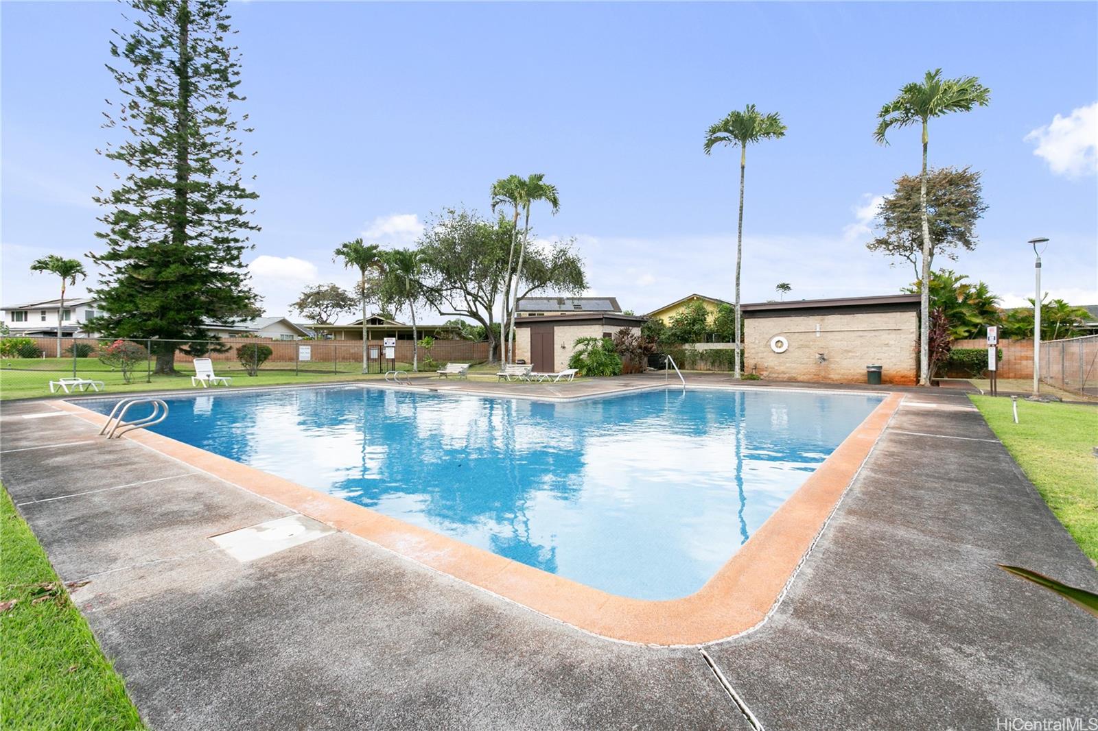 Fairway Village condo # 143, Mililani, Hawaii - photo 23 of 25