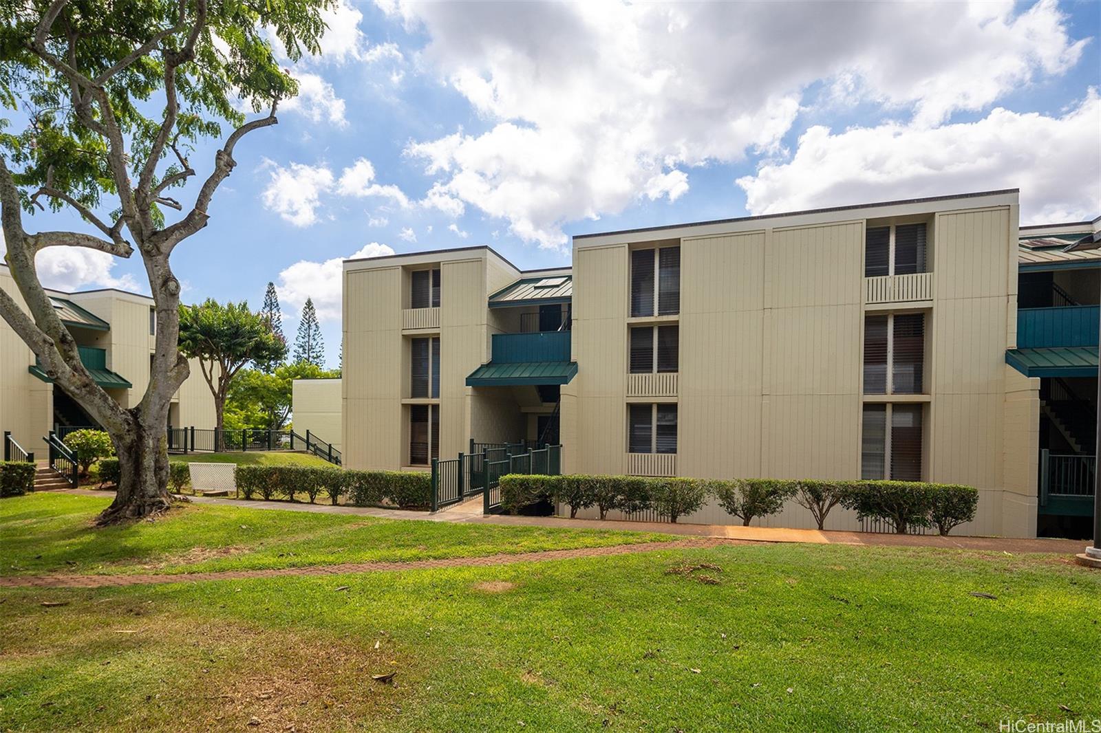 95-029 Kuahelani Ave Mililani - Rental - photo 14 of 14