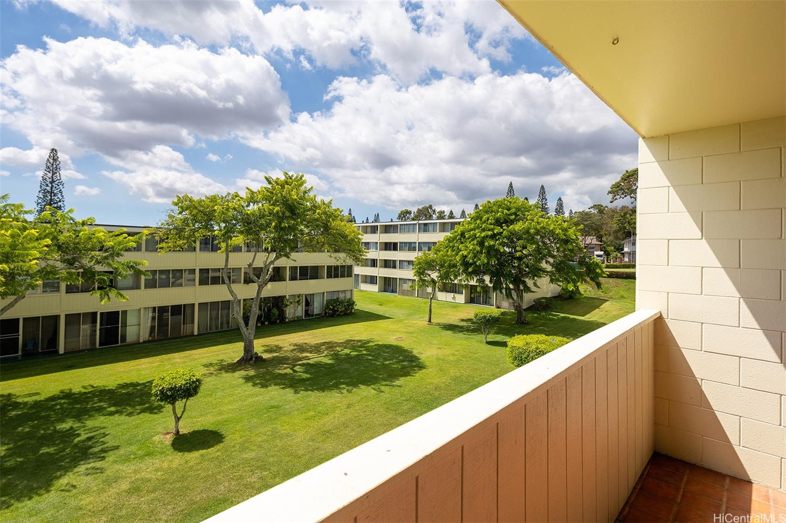 95-029 Kuahelani Ave Mililani - Rental - photo 10 of 14