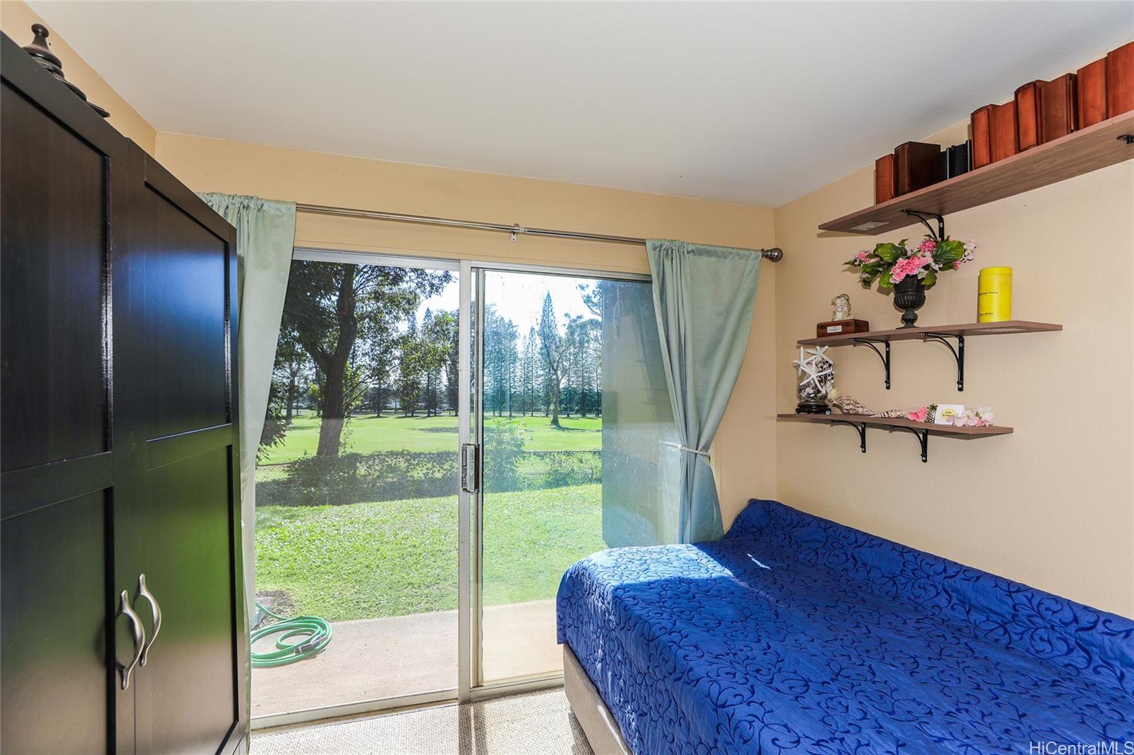 Mililani Town townhouse # 223, Mililani, Hawaii - photo 16 of 25