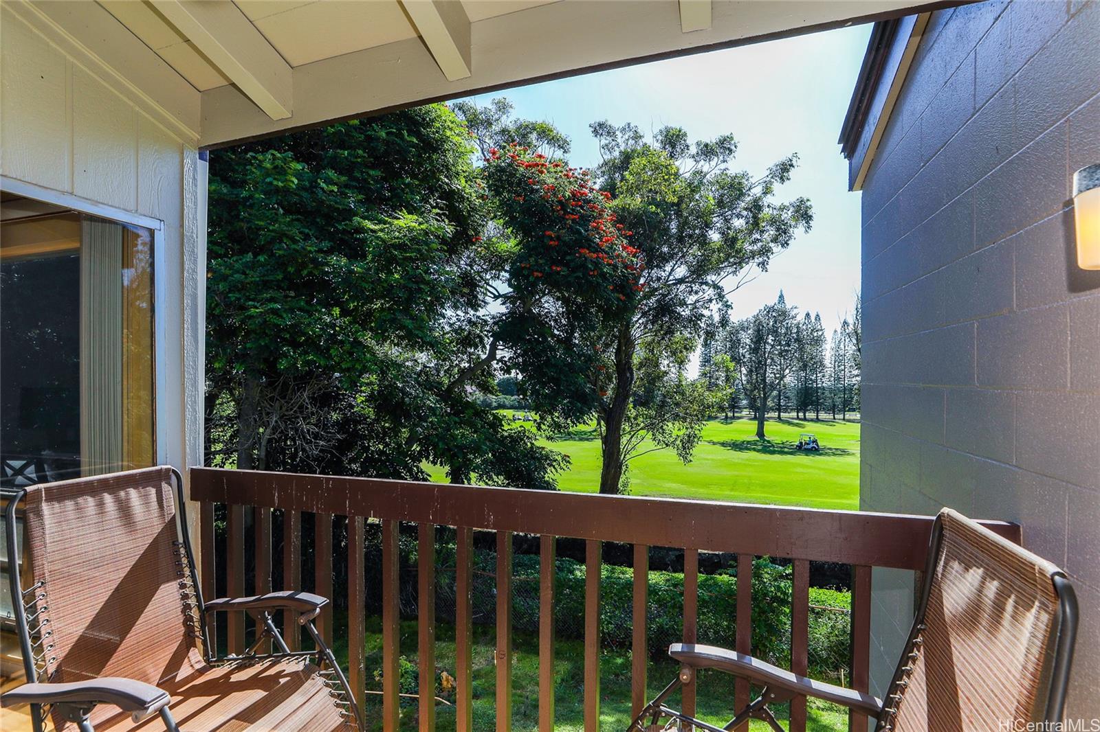 Mililani Town townhouse # 223, Mililani, Hawaii - photo 4 of 25