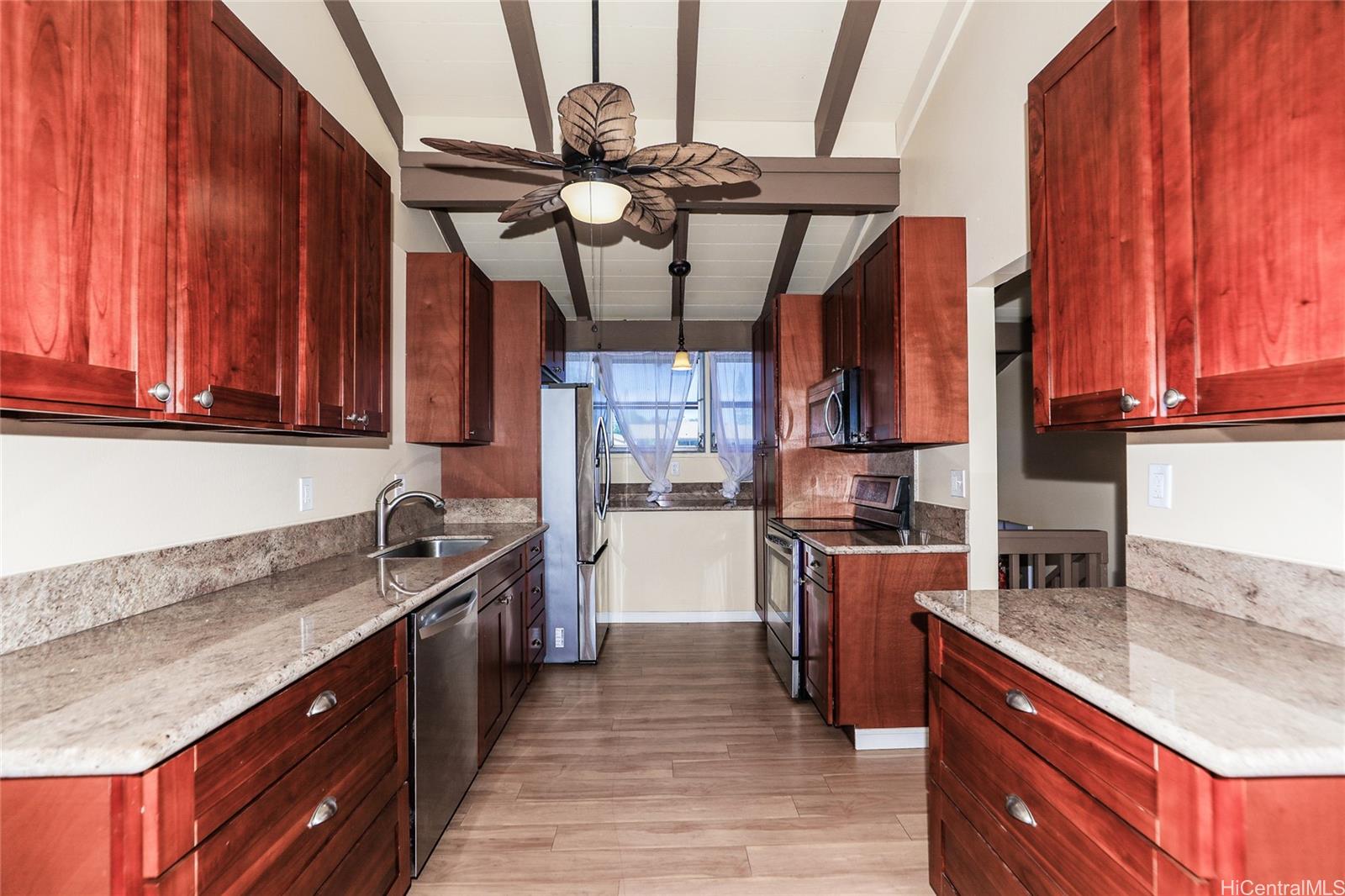 Mililani Town townhouse # 223, Mililani, Hawaii - photo 10 of 25