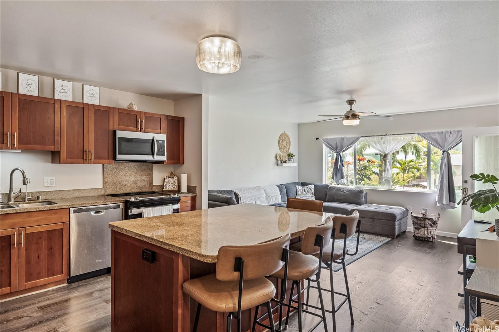 Sixty Parkside condo # 301, Honolulu, Hawaii - photo 3 of 16