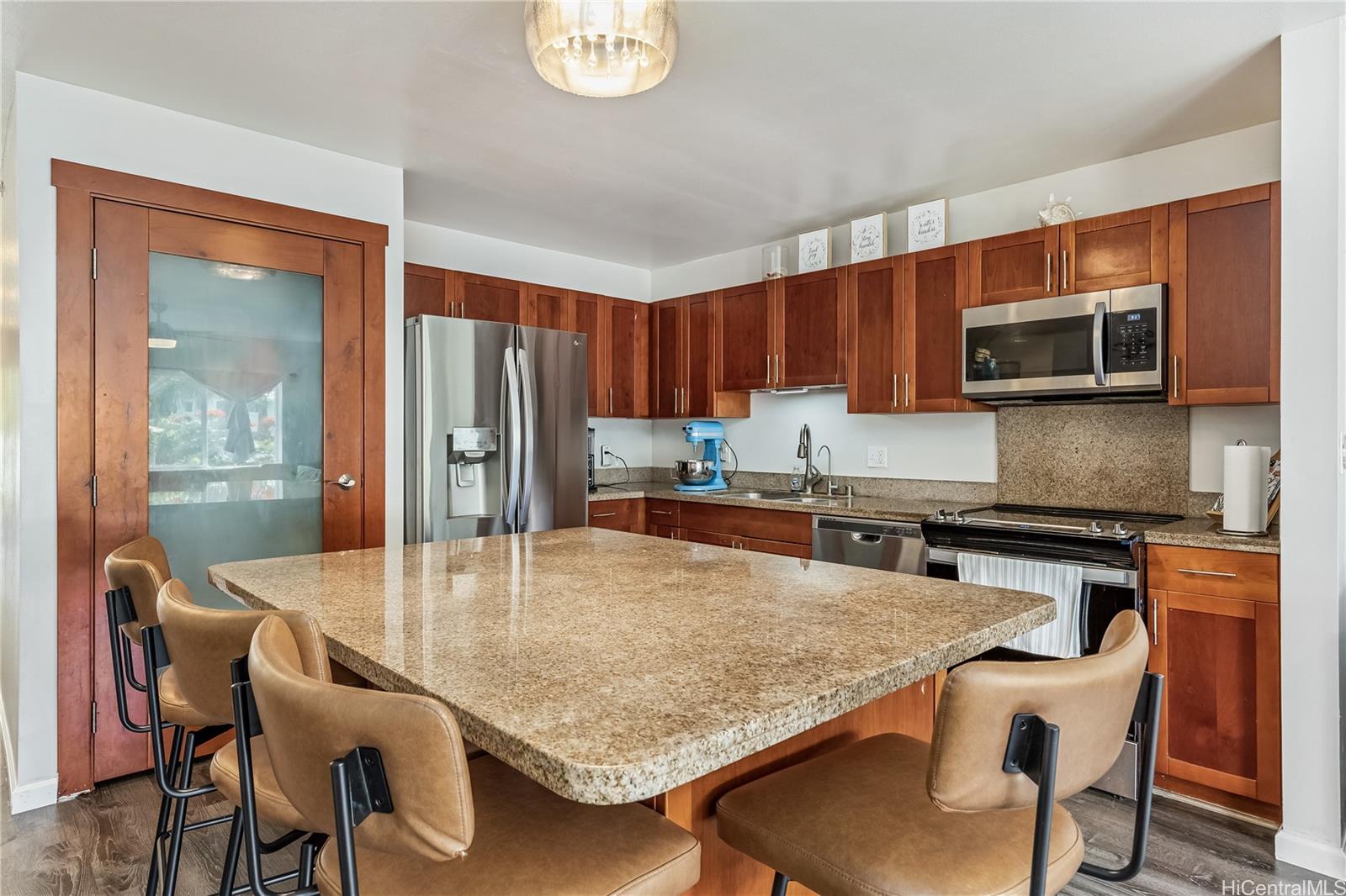 Sixty Parkside condo # 301, Honolulu, Hawaii - photo 4 of 16