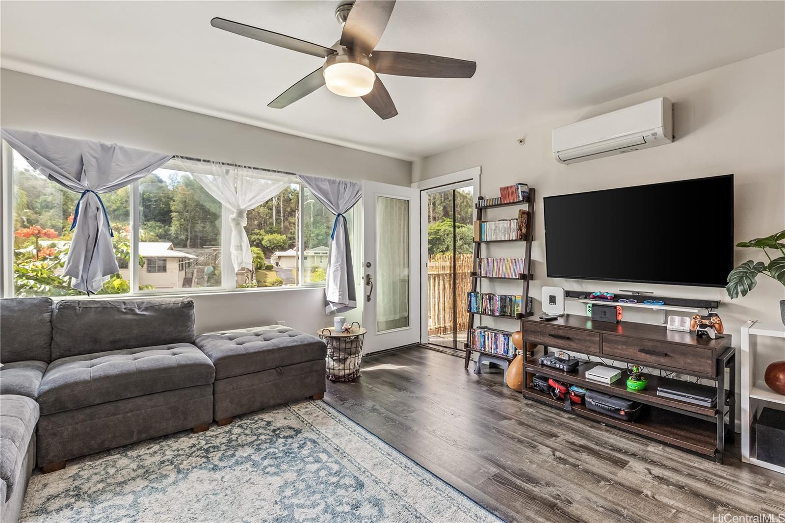 Sixty Parkside condo # 301, Honolulu, Hawaii - photo 9 of 16