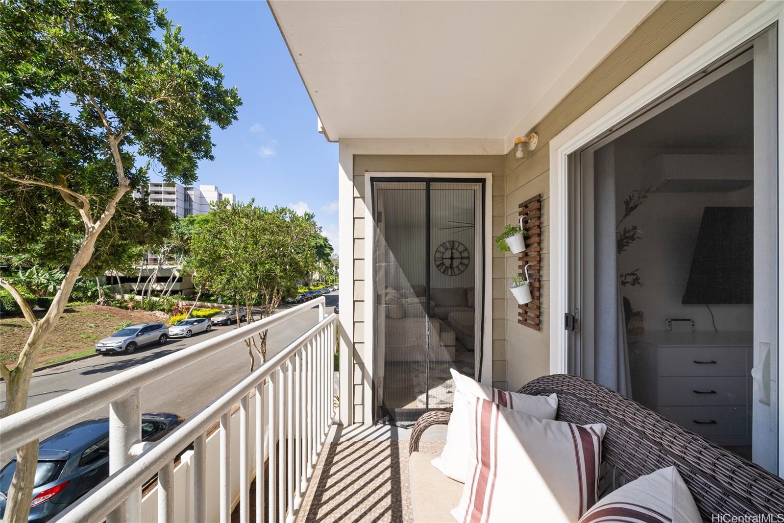 Sixty Parkside condo # D202, Mililani, Hawaii - photo 17 of 22