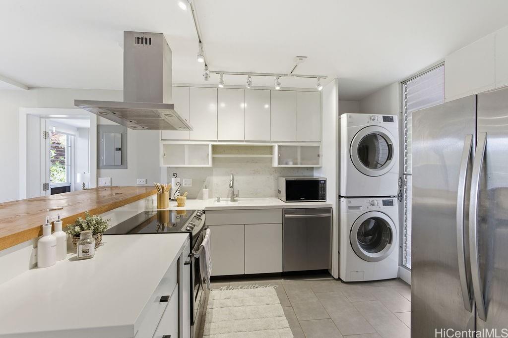 Cathedral Pt-Melemanu condo # D704, Mililani, Hawaii - photo 2 of 25