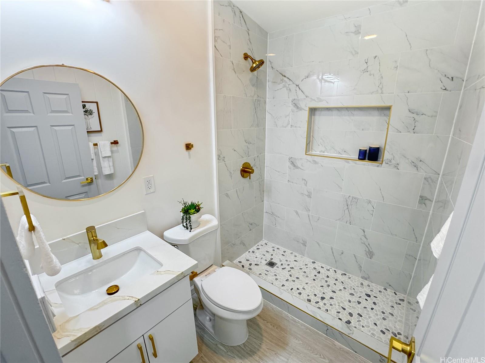 95-092  Waipuka Street Waipio Acres/waikalani Woodlands, Central home - photo 11 of 17