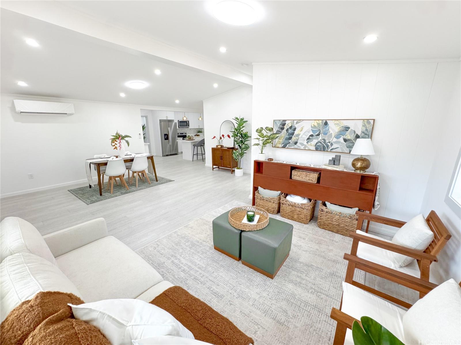 95-092  Waipuka Street Waipio Acres/waikalani Woodlands, Central home - photo 3 of 17