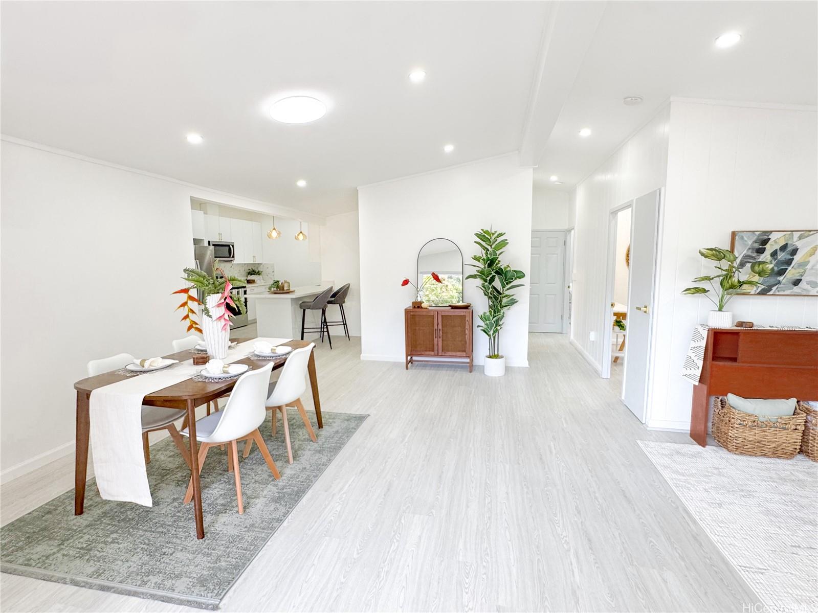 95-092  Waipuka Street Waipio Acres/waikalani Woodlands, Central home - photo 4 of 17