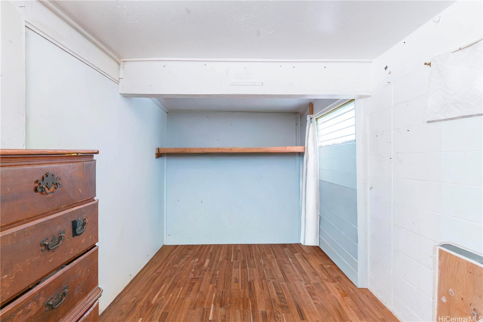 951  Holoholo Street Enchanted Lake, Kailua home - photo 16 of 19