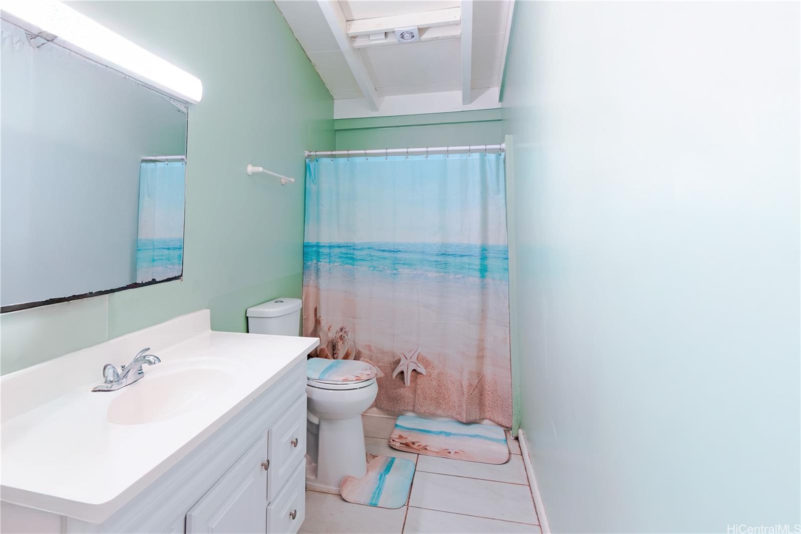 951  Holoholo Street Enchanted Lake, Kailua home - photo 17 of 19