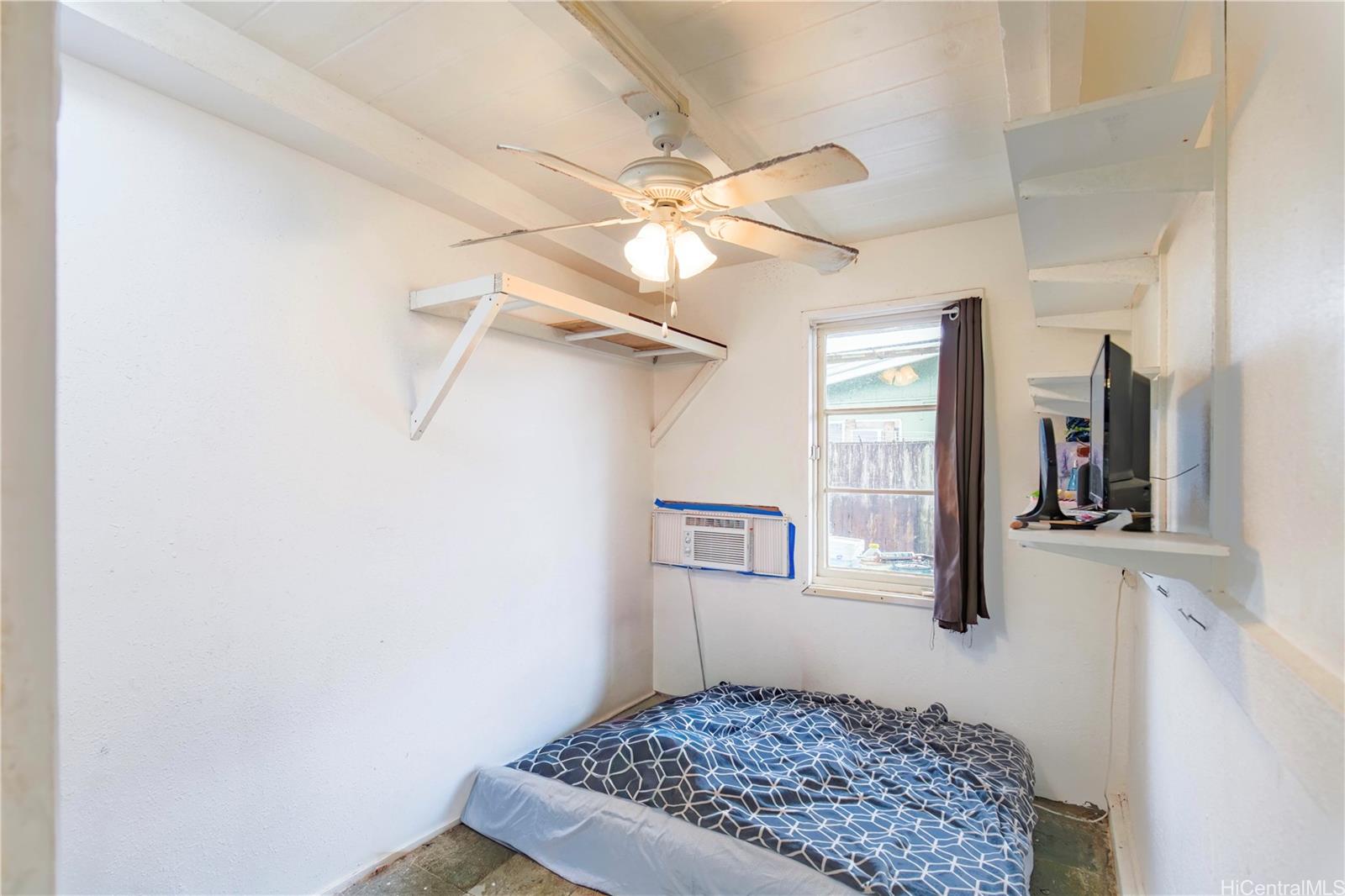 951  Holoholo Street Enchanted Lake, Kailua home - photo 9 of 19