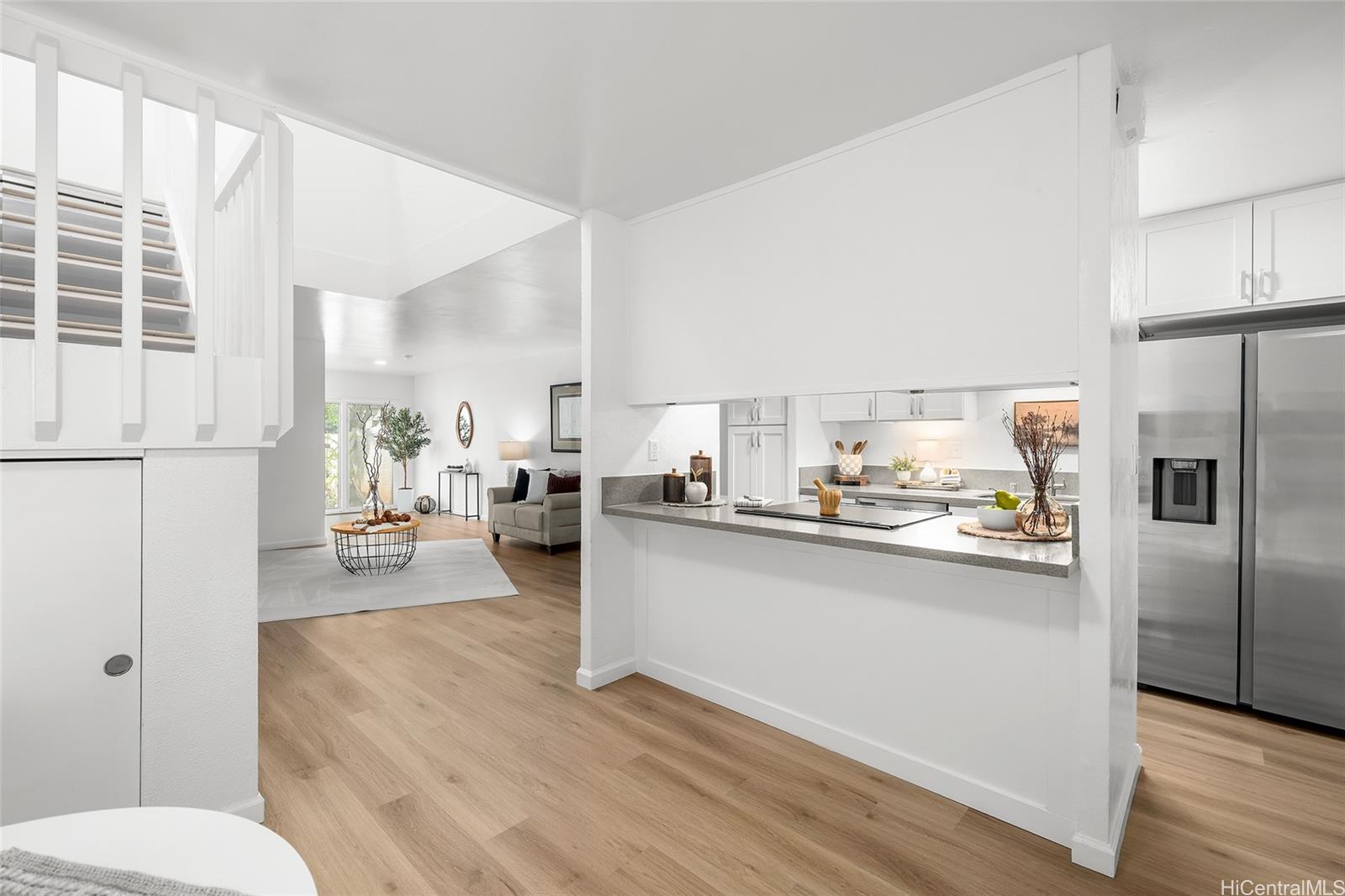 Mililani Town Association townhouse # 424, Mililani, Hawaii - photo 3 of 25