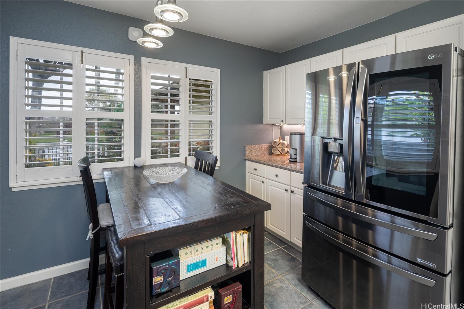 95-1003  Puulu Street Mililani Mauka, Central home - photo 6 of 25