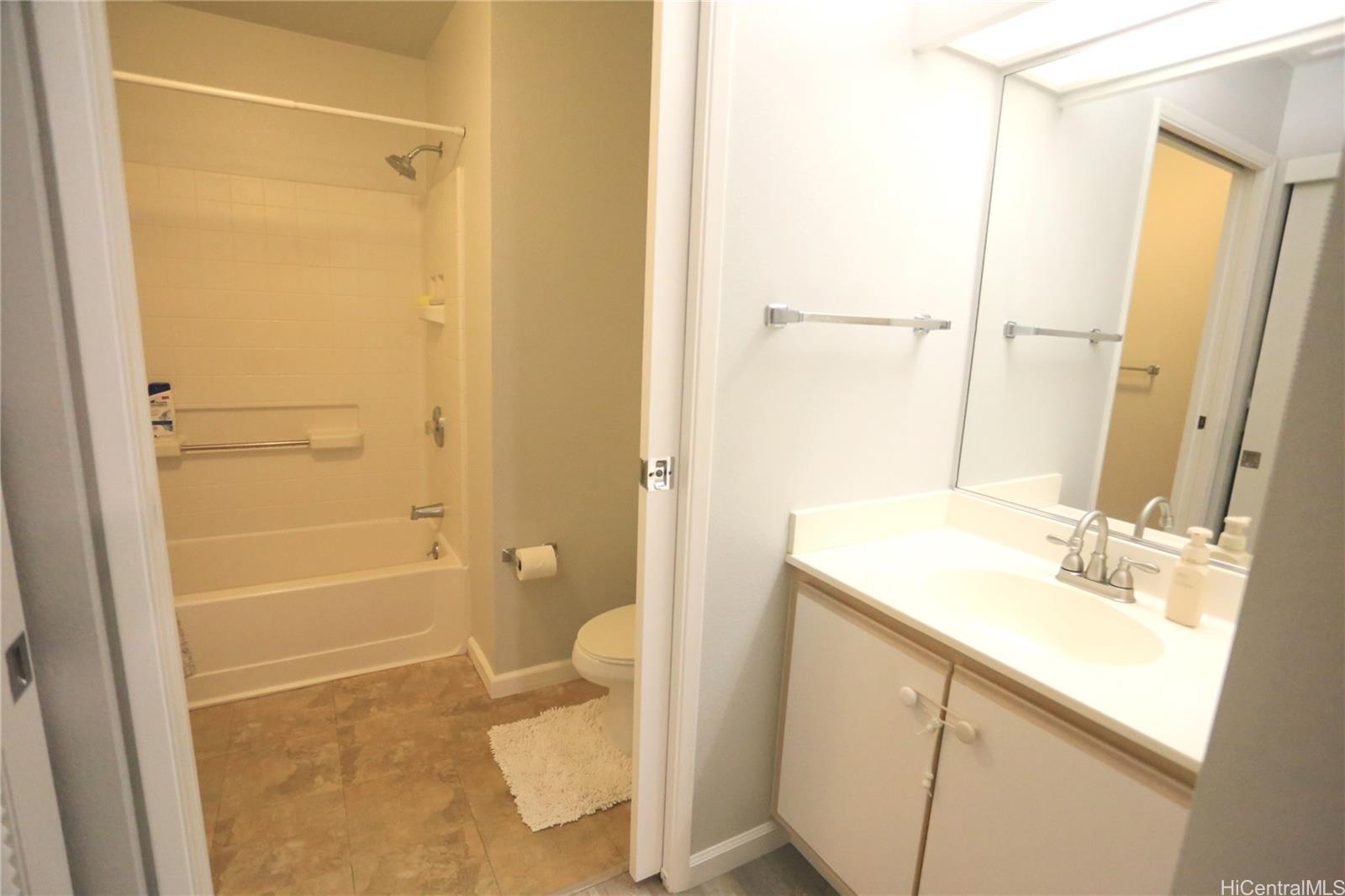 Northpointe 1 condo # 28, Mililani, Hawaii - photo 9 of 12