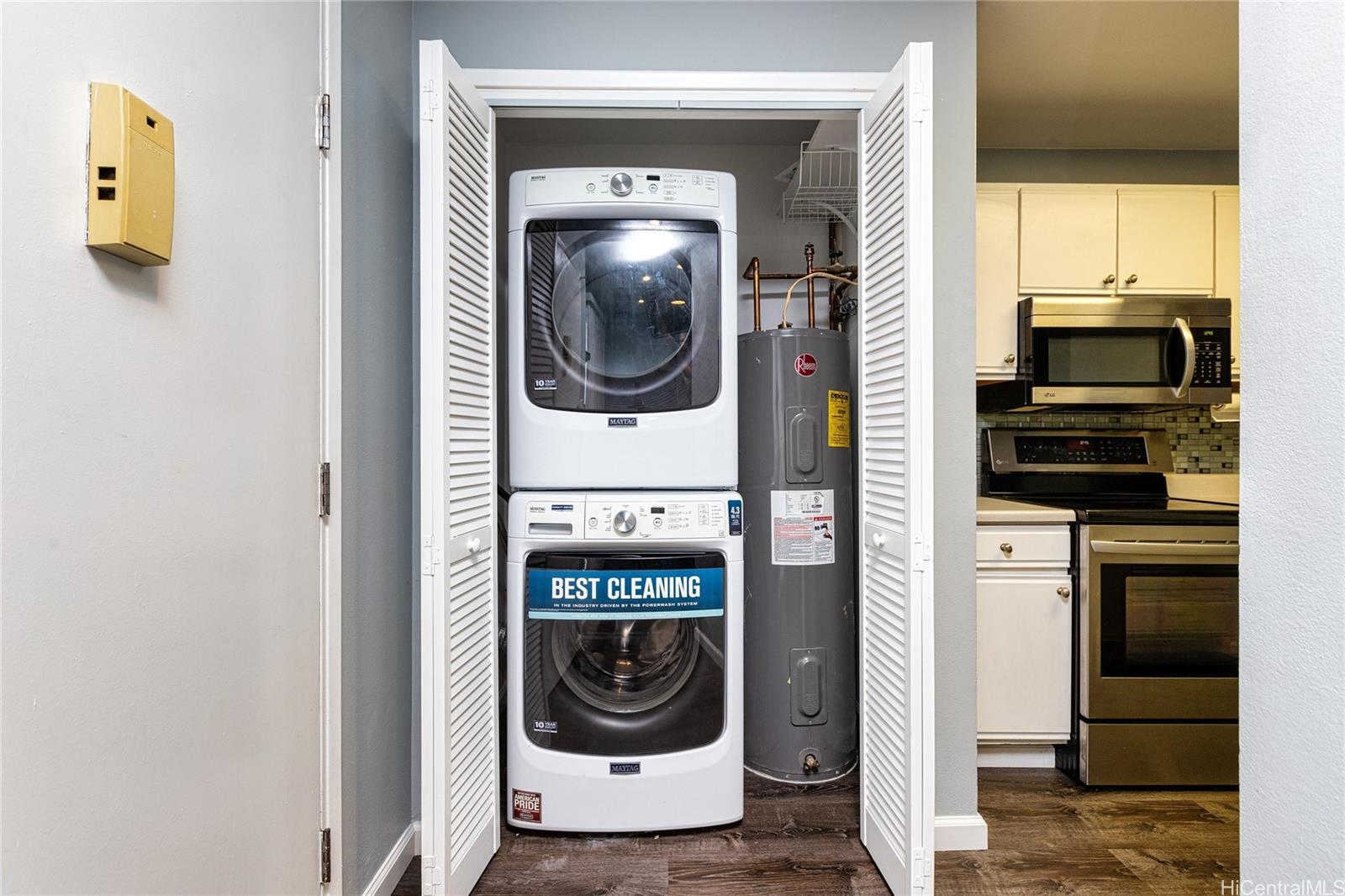 95-1011 Kaapeha Street Honolulu - Rental - photo 4 of 19