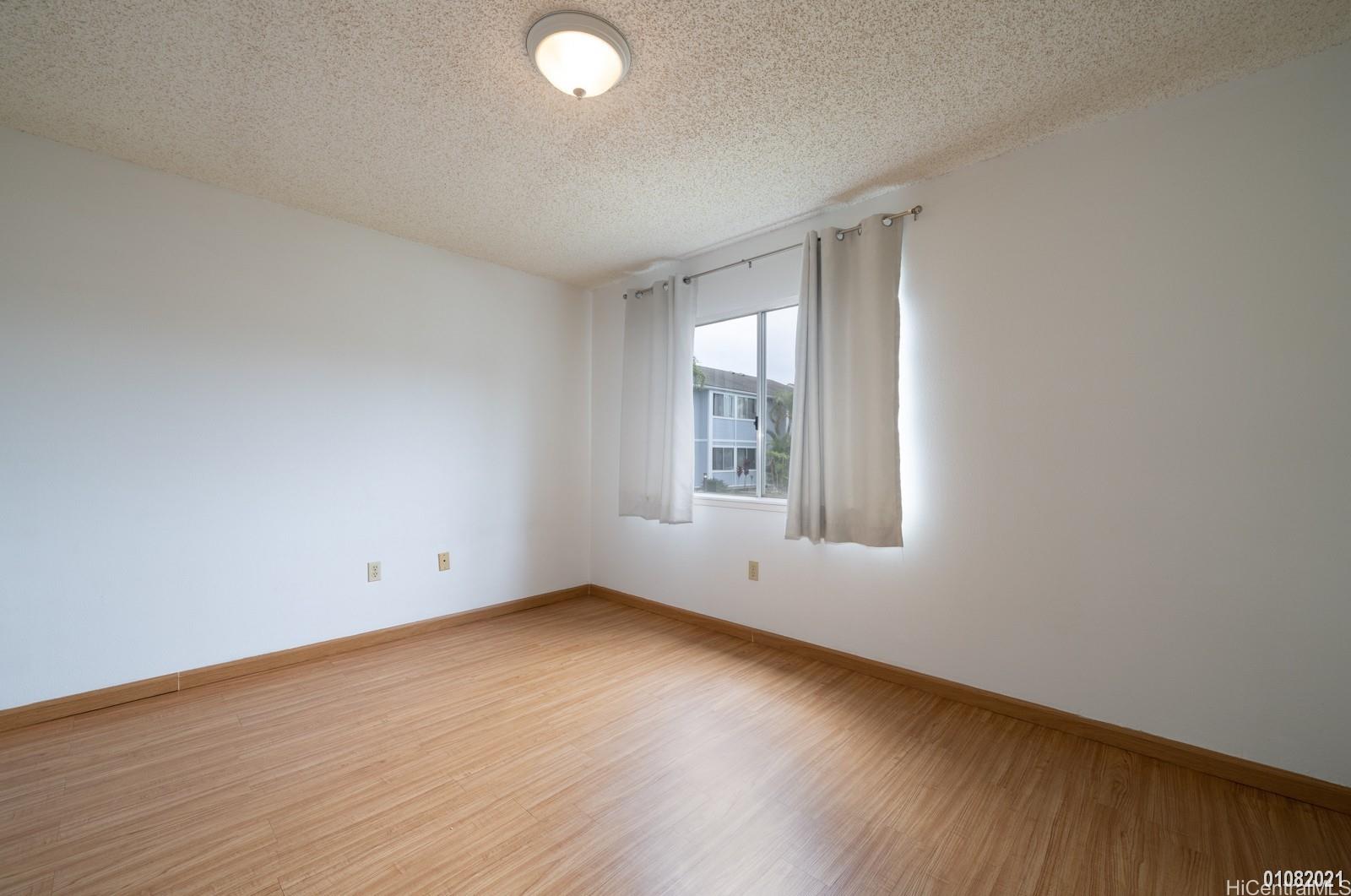 95-1013 Ainamakua Dr Mililani - Rental - photo 11 of 16