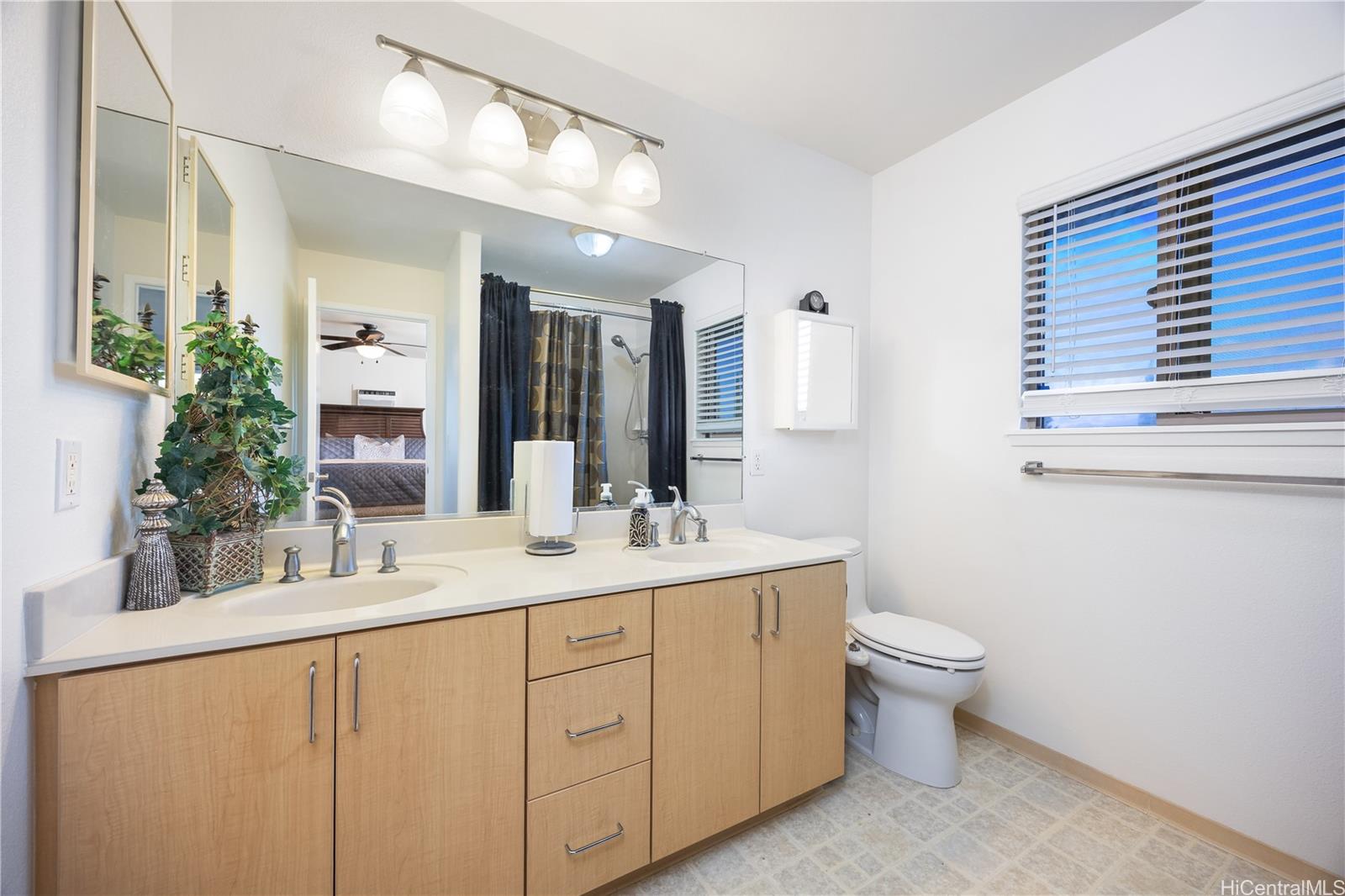 95-1013  Moaula Street Mililani Mauka, Central home - photo 15 of 21