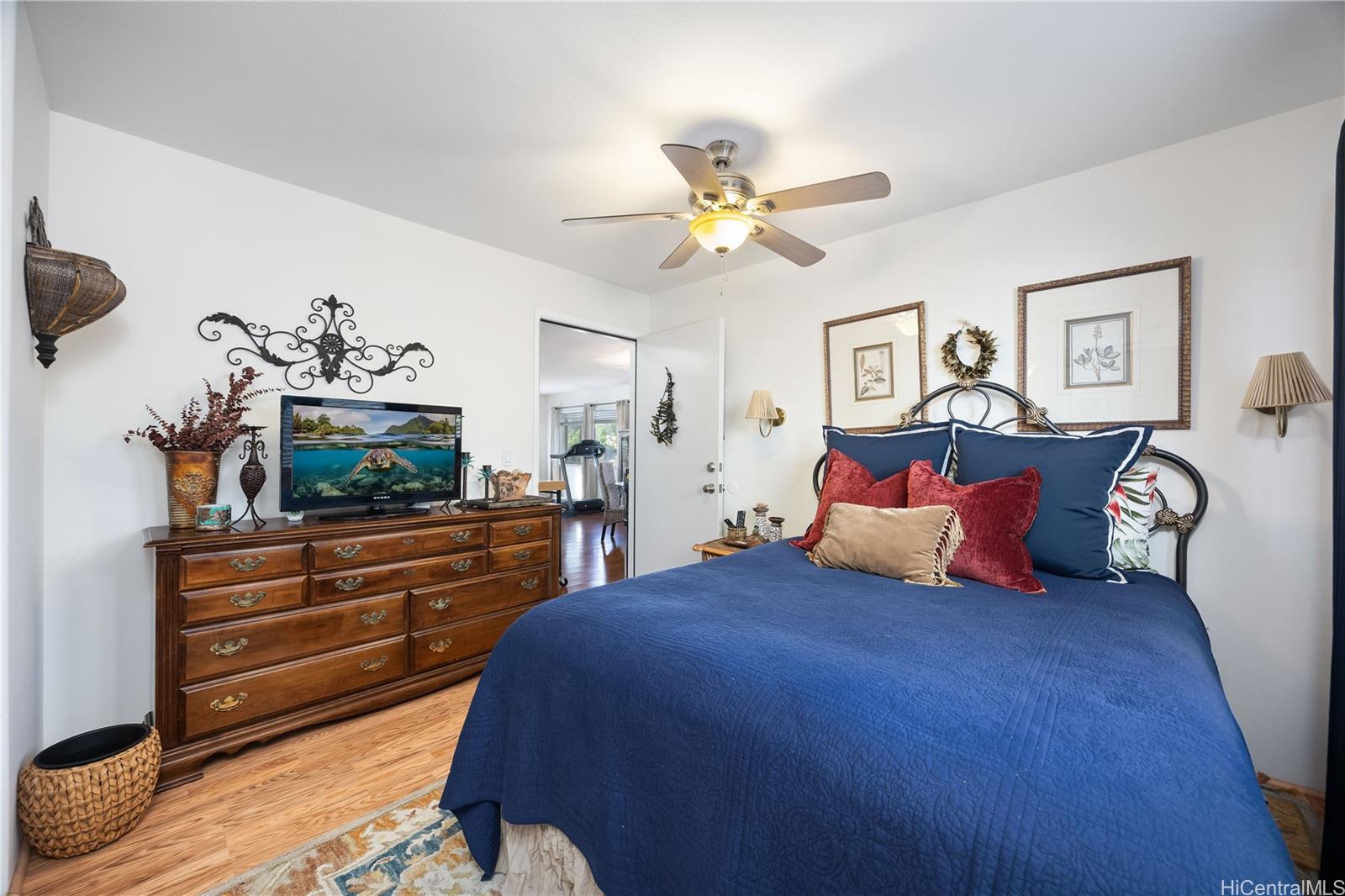 95-1013  Moaula Street Mililani Mauka, Central home - photo 7 of 21