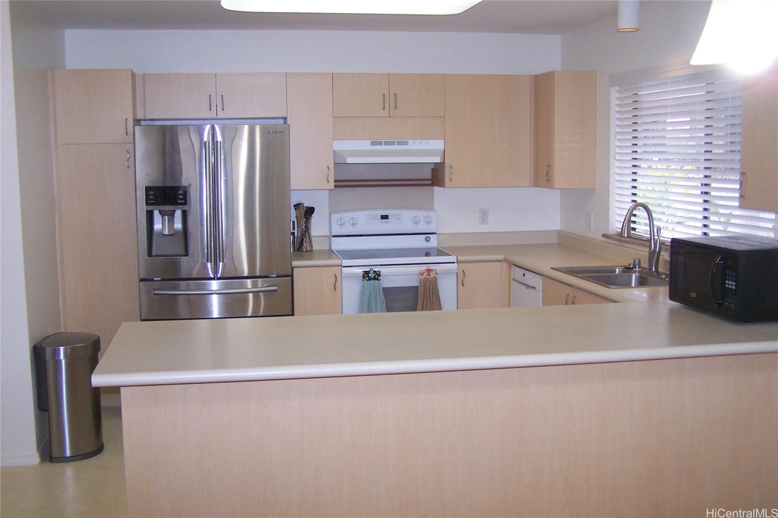 95-1014 Kekahi Street Mililani - Rental - photo 4 of 16