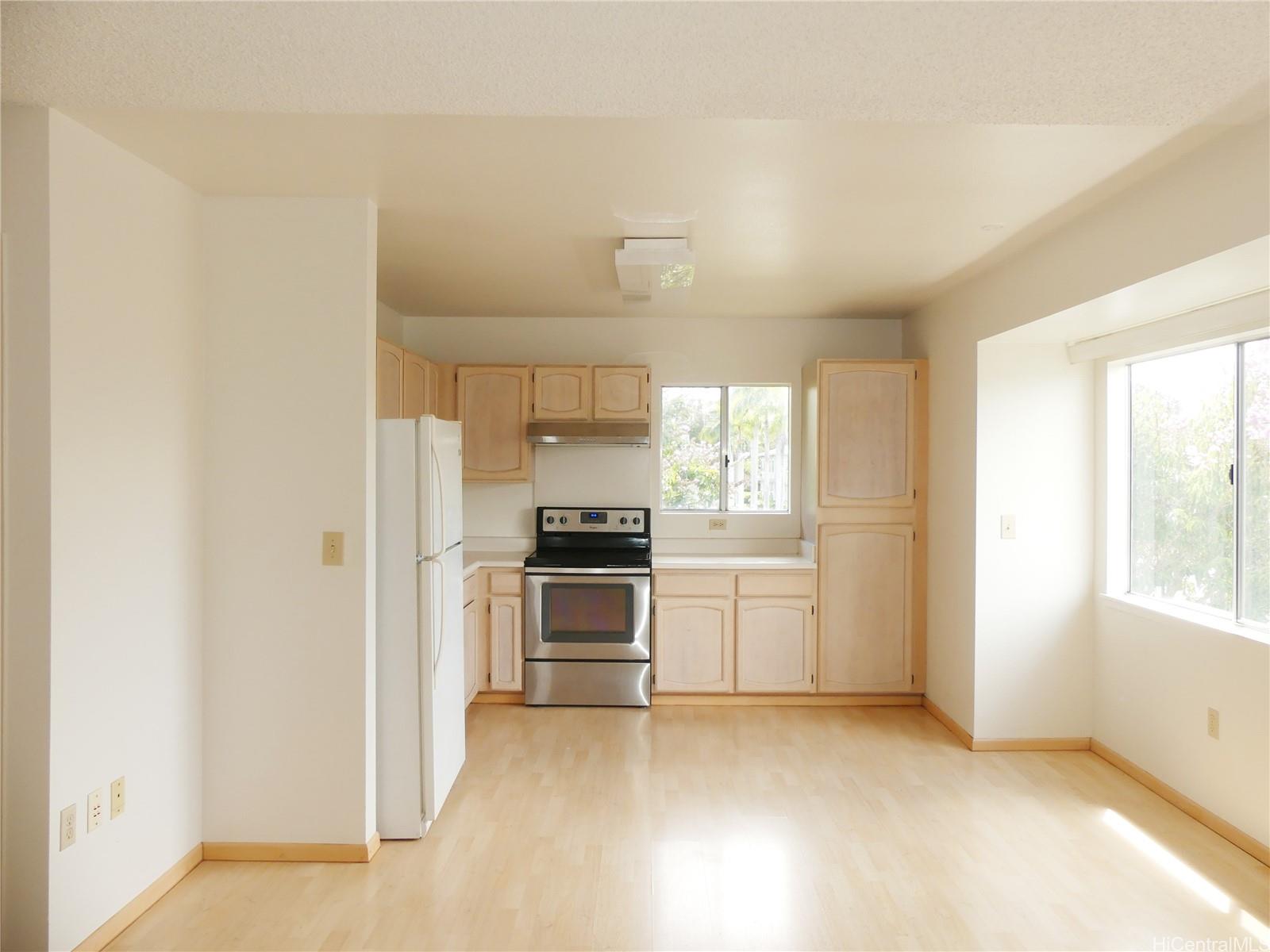 95-1015 Ainamakua Dr Mililani - Rental - photo 2 of 14