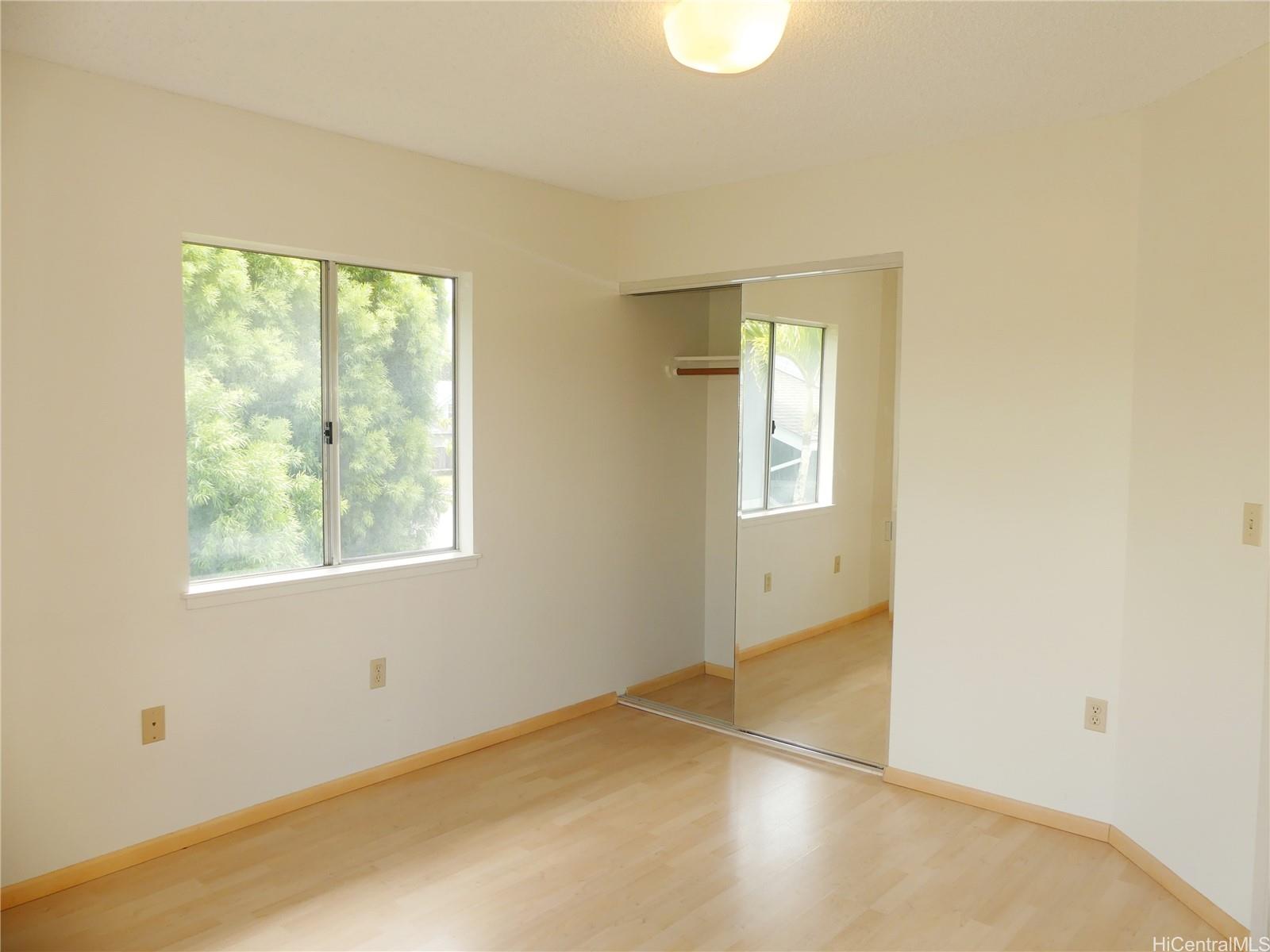 95-1015 Ainamakua Dr Mililani - Rental - photo 12 of 14