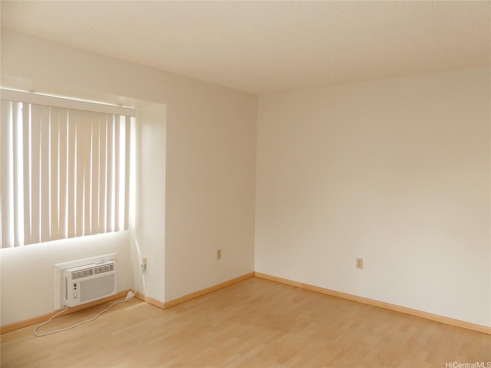 95-1015 Ainamakua Dr Mililani - Rental - photo 4 of 14