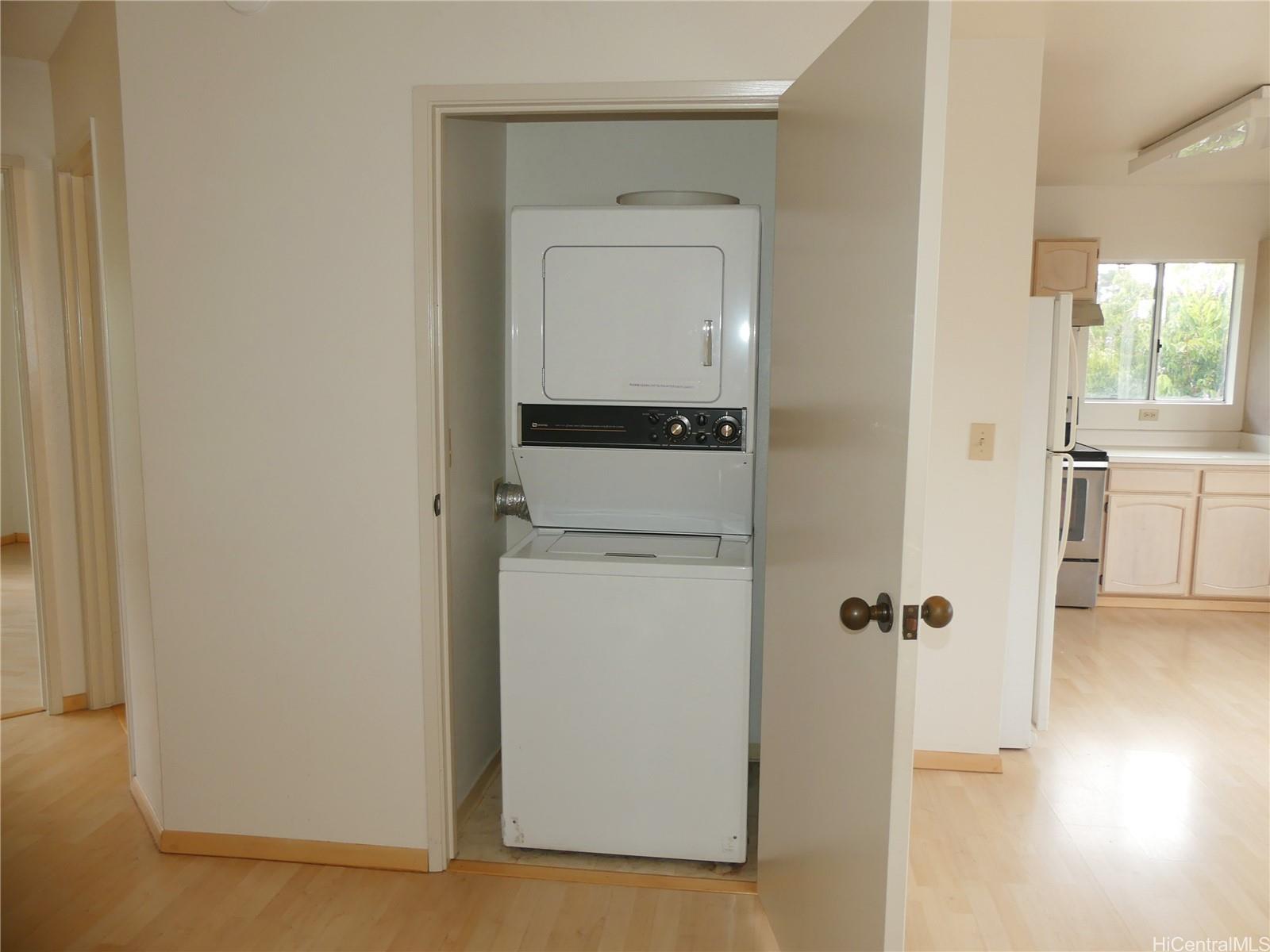 95-1015 Ainamakua Dr Mililani - Rental - photo 5 of 14