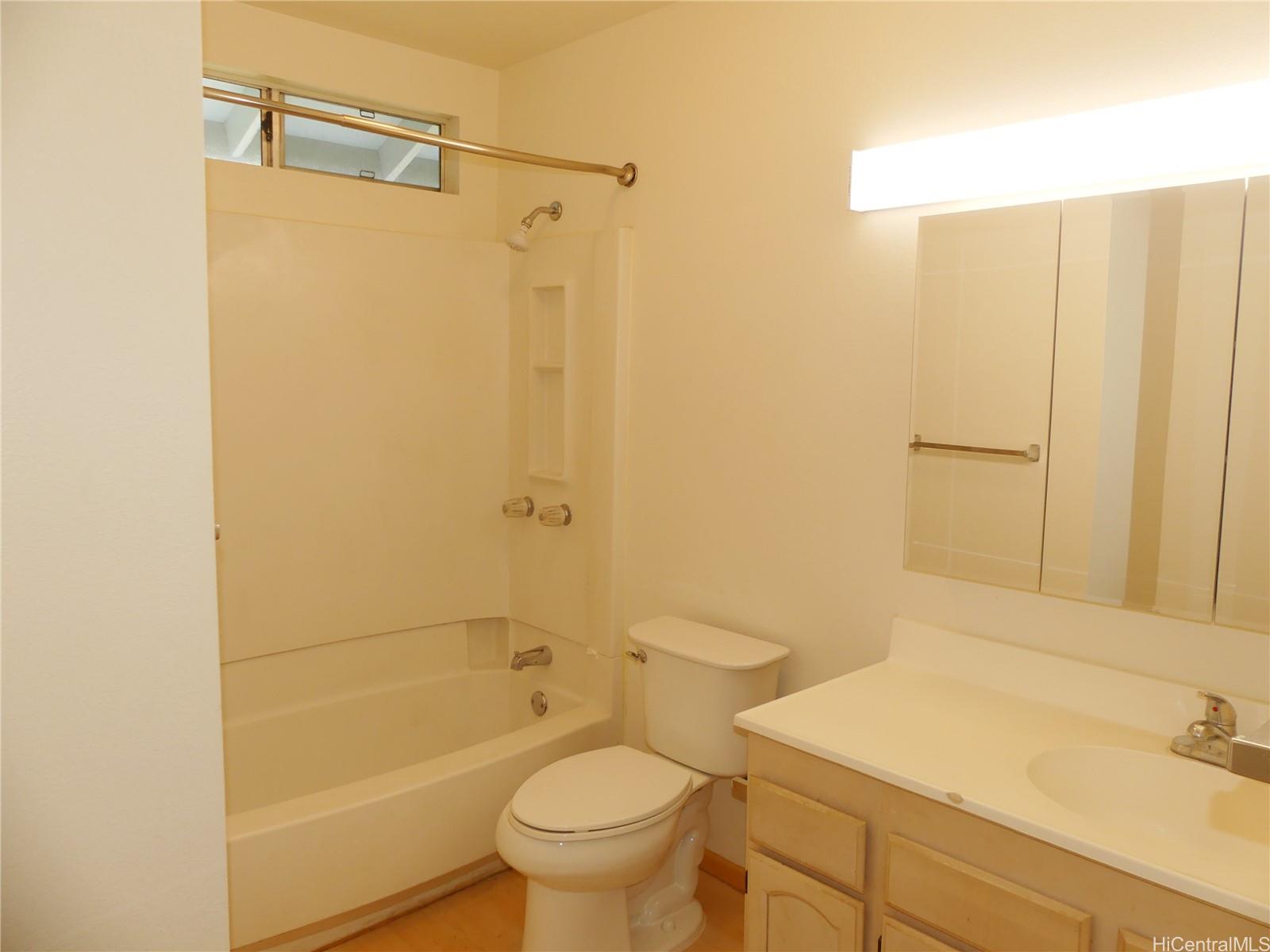 95-1015 Ainamakua Dr Mililani - Rental - photo 9 of 14