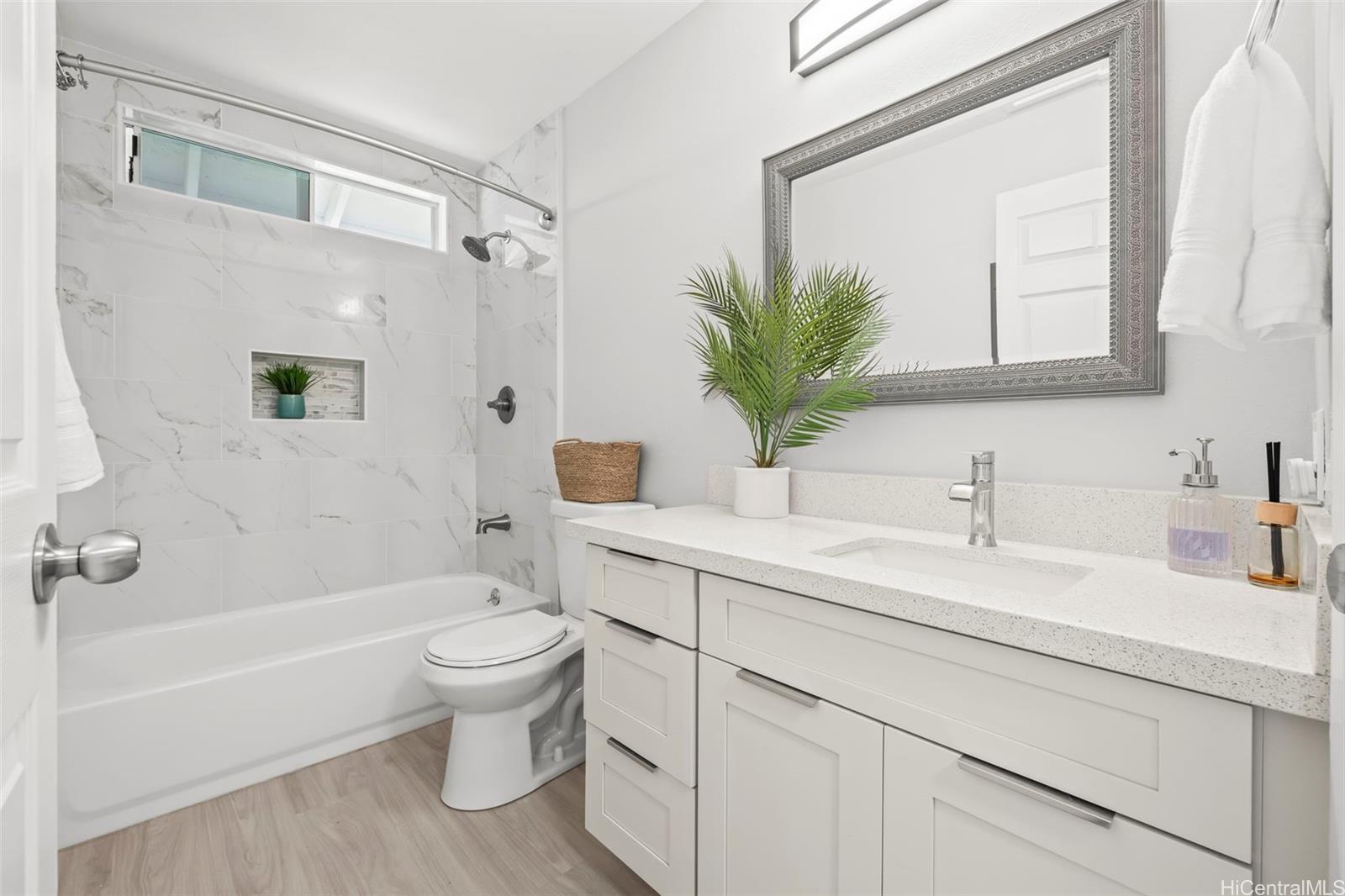 Northpointe 2 condo # 64, Mililani, Hawaii - photo 12 of 14