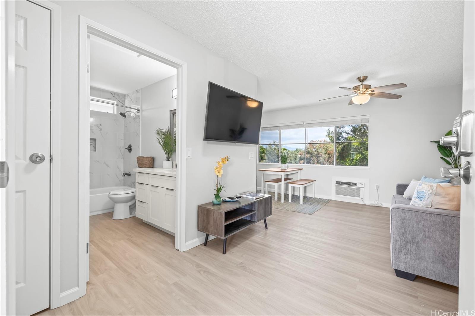 Northpointe 2 condo # 64, Mililani, Hawaii - photo 4 of 14