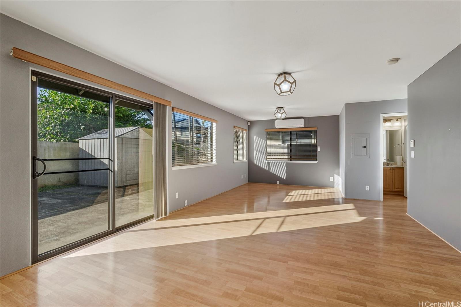 95-1017  Haulelau St Mililani Mauka, Central home - photo 2 of 25