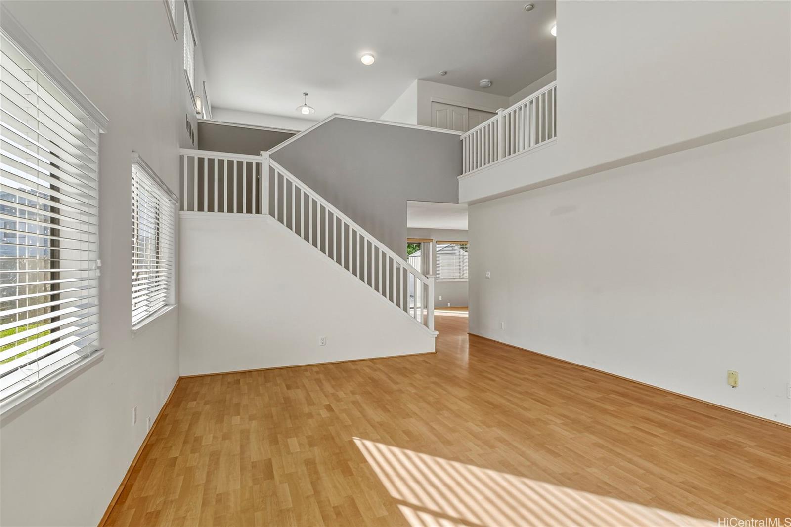 95-1017  Haulelau St Mililani Mauka, Central home - photo 14 of 25