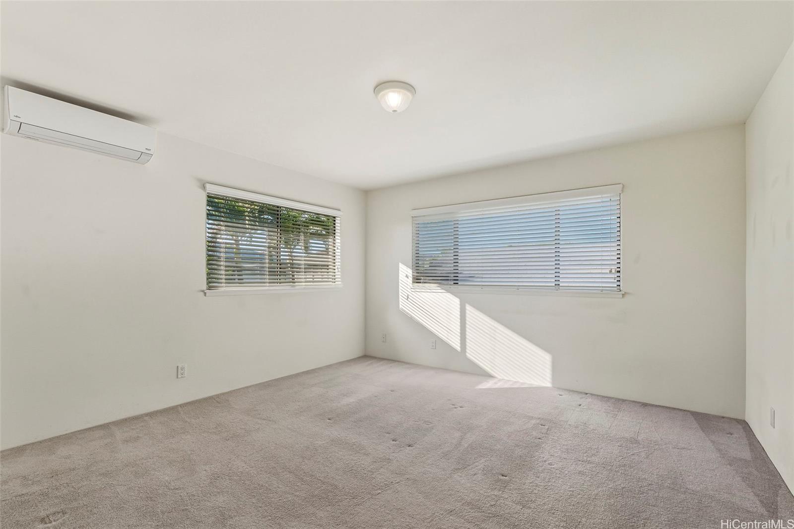 95-1017  Haulelau St Mililani Mauka, Central home - photo 20 of 25