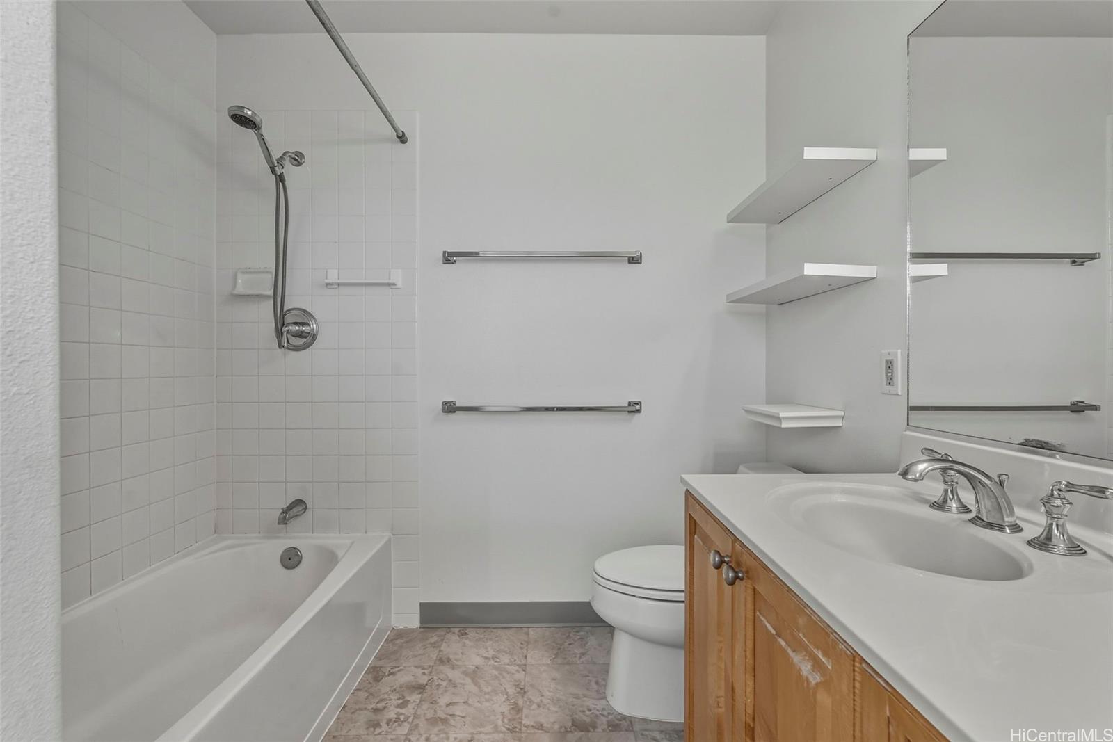 95-1017  Haulelau St Mililani Mauka, Central home - photo 23 of 25