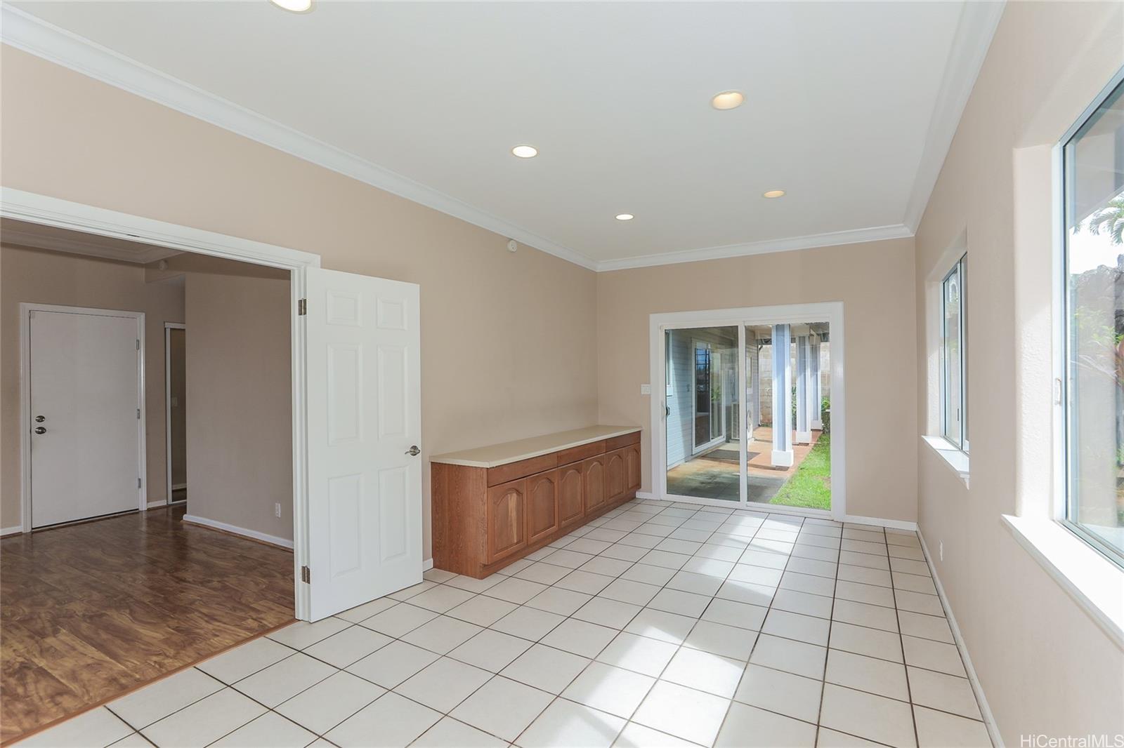 95-1021  Aelike Street Mililani Mauka, Central home - photo 6 of 22