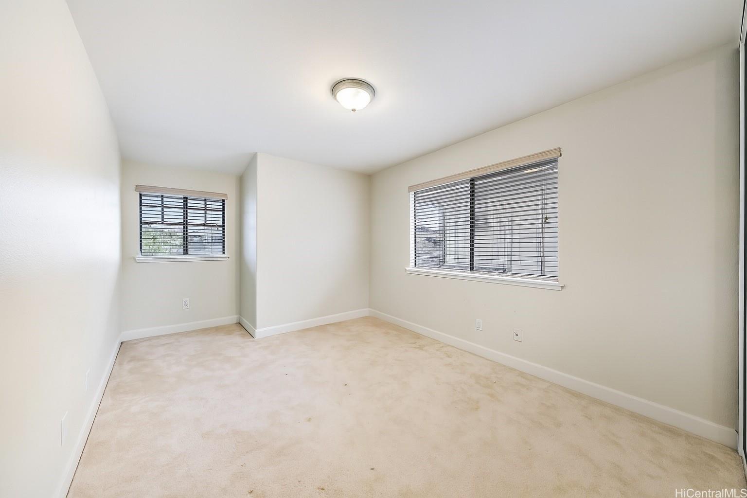 95-1021  Hoama Street Mililani Mauka, Central home - photo 21 of 25