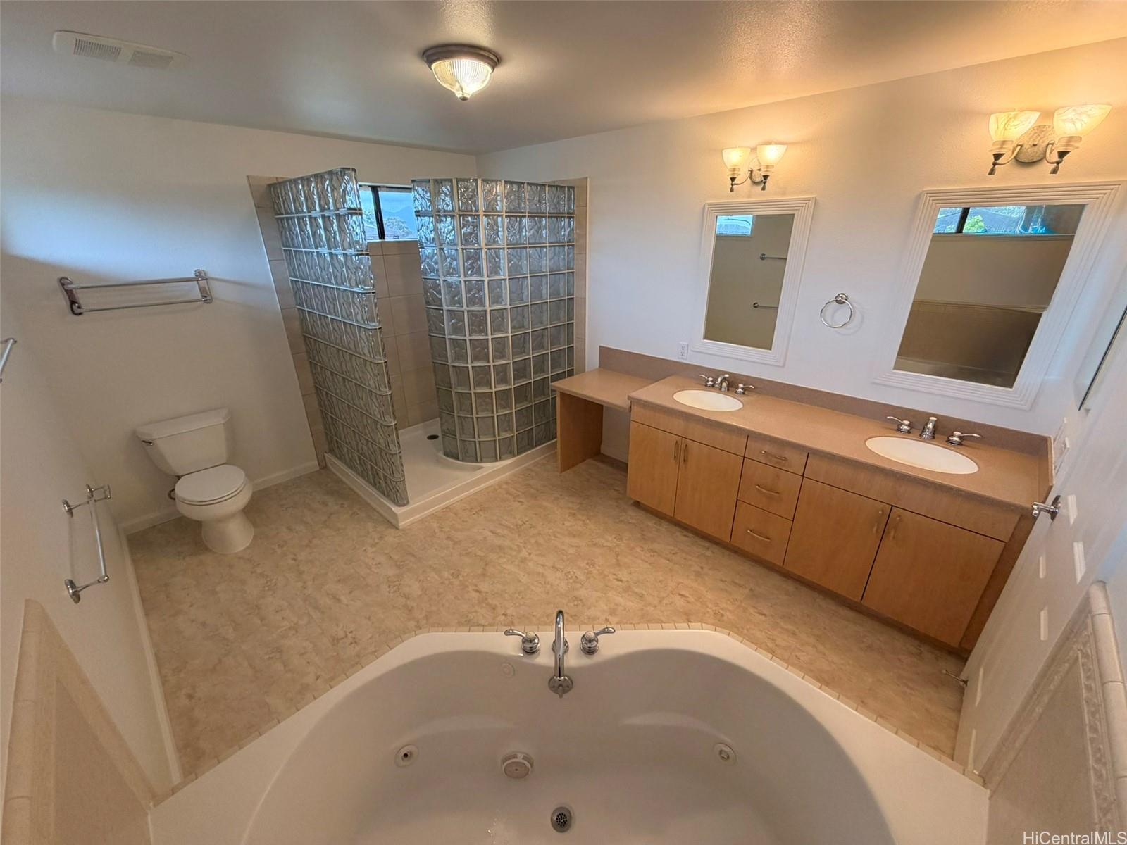 95-1021 Hoama St Mililani - Rental - photo 17 of 23