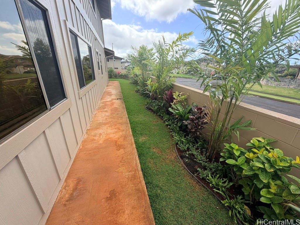 95-1021 Hoama St Mililani - Rental - photo 4 of 23